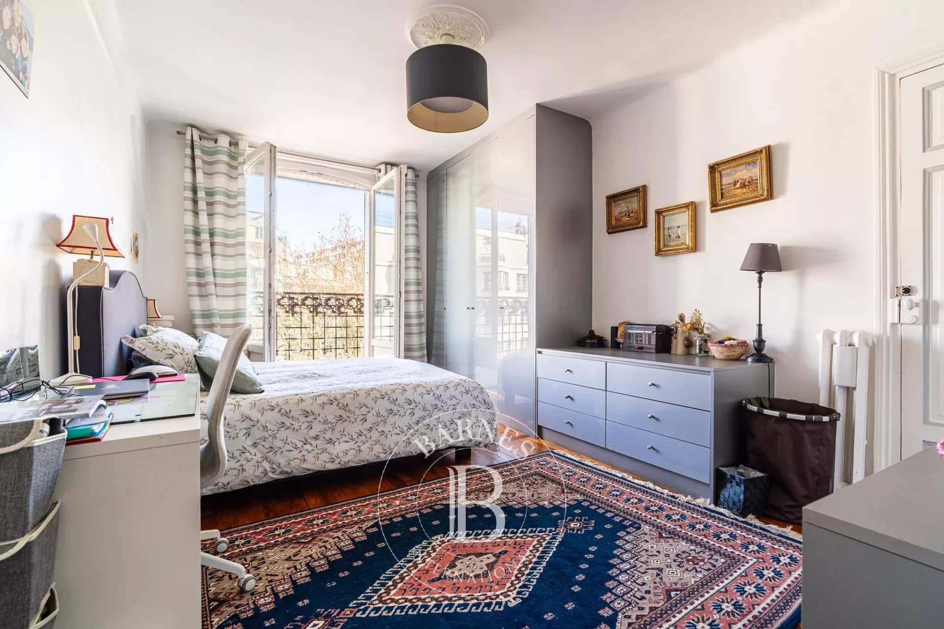 Paris  - Appartement 5 Pi&egrave;ces 3 Chambres - picture 10