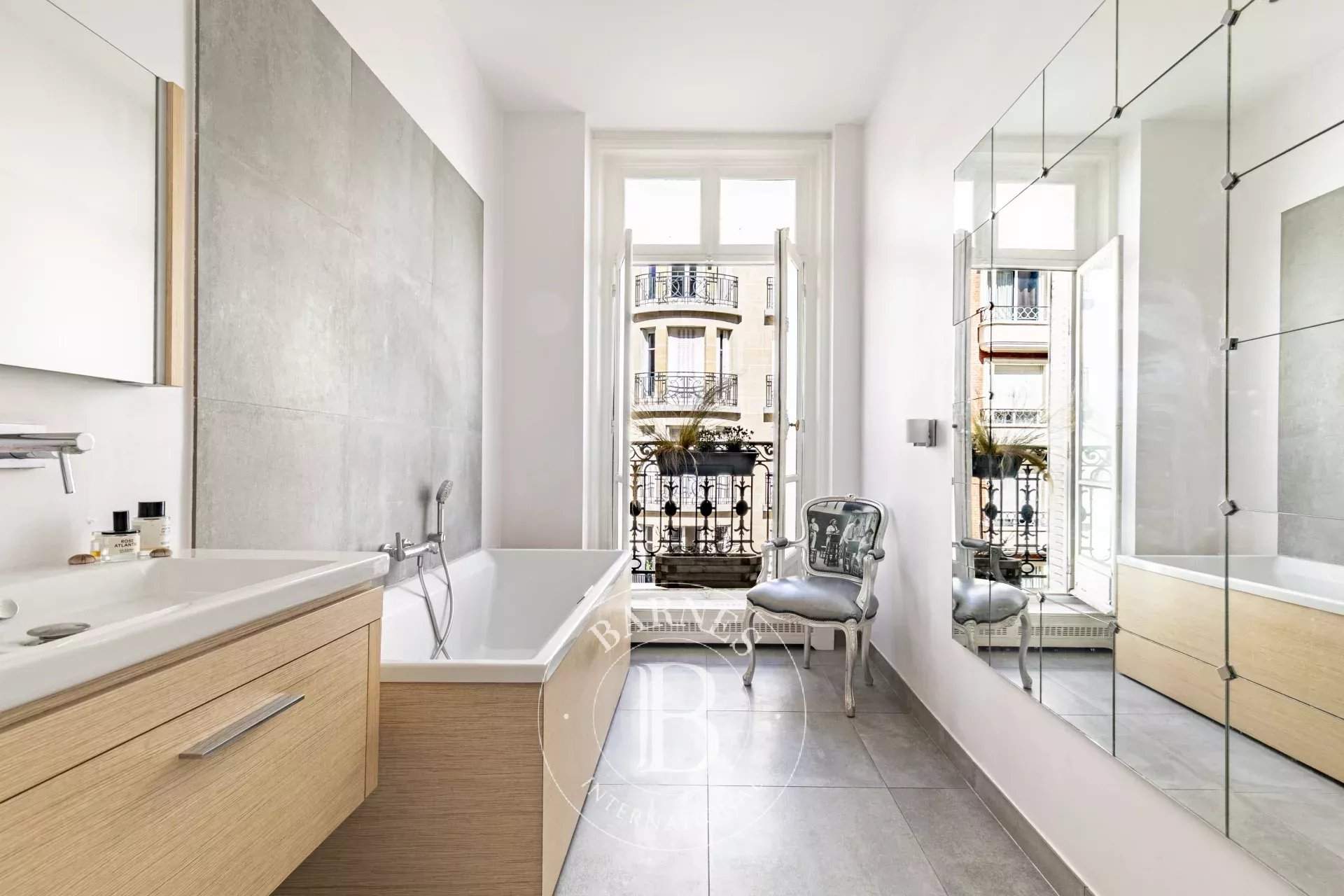 Paris  - Apartment 4 Bedrooms - picture 7