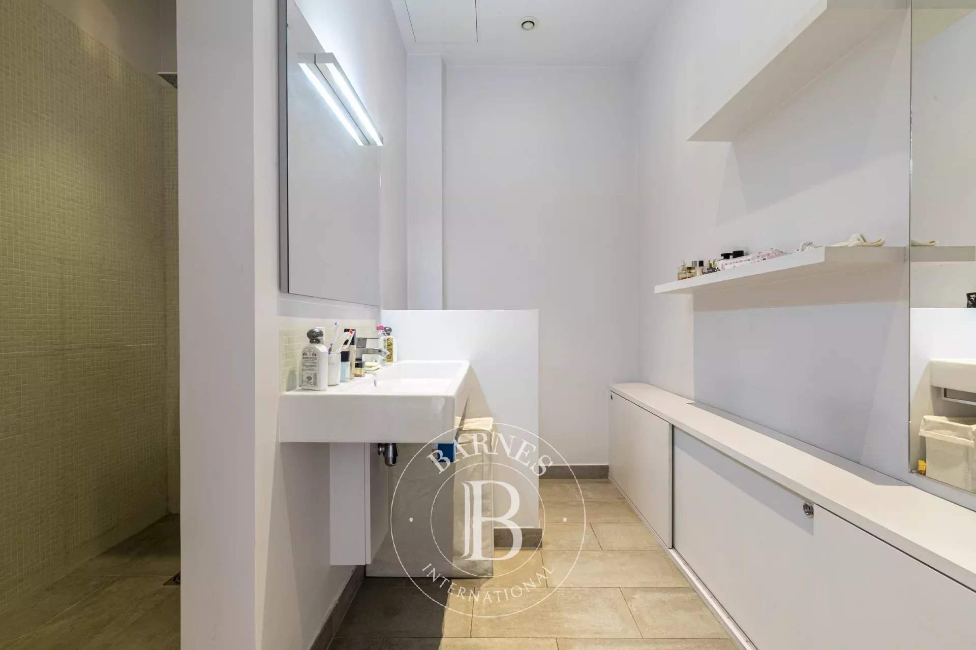 Paris  - Apartment 4 Bedrooms - picture 14