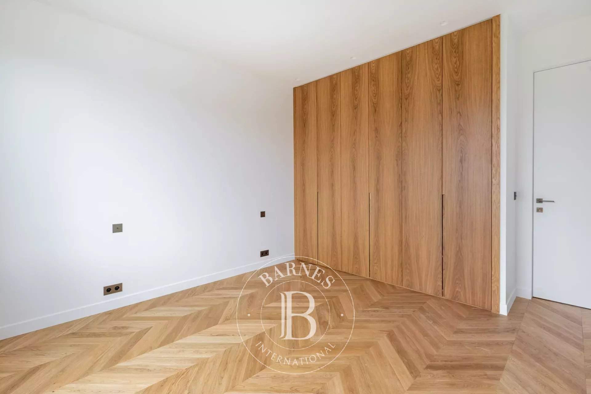 Paris  - Apartment 3 Bedrooms - picture 16