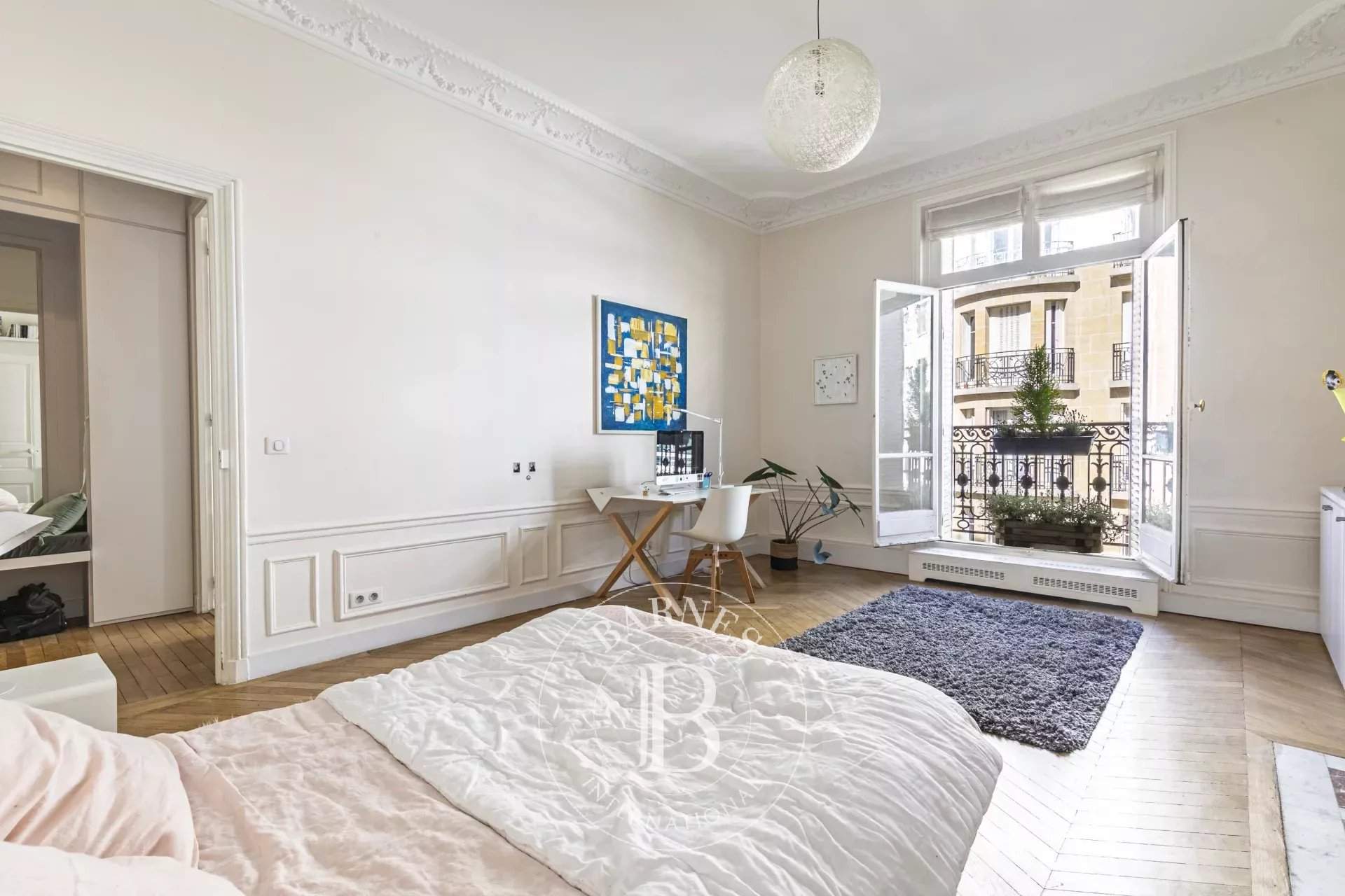 Paris  - Apartment 4 Bedrooms - picture 10