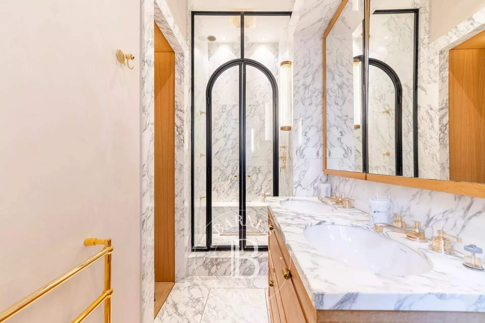 Paris  - Appartement 4 Pi&egrave;ces 2 Chambres - picture 14