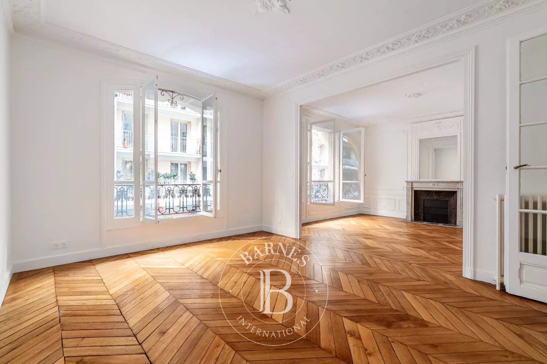 Paris  - Apartment 3 Bedrooms - picture 6