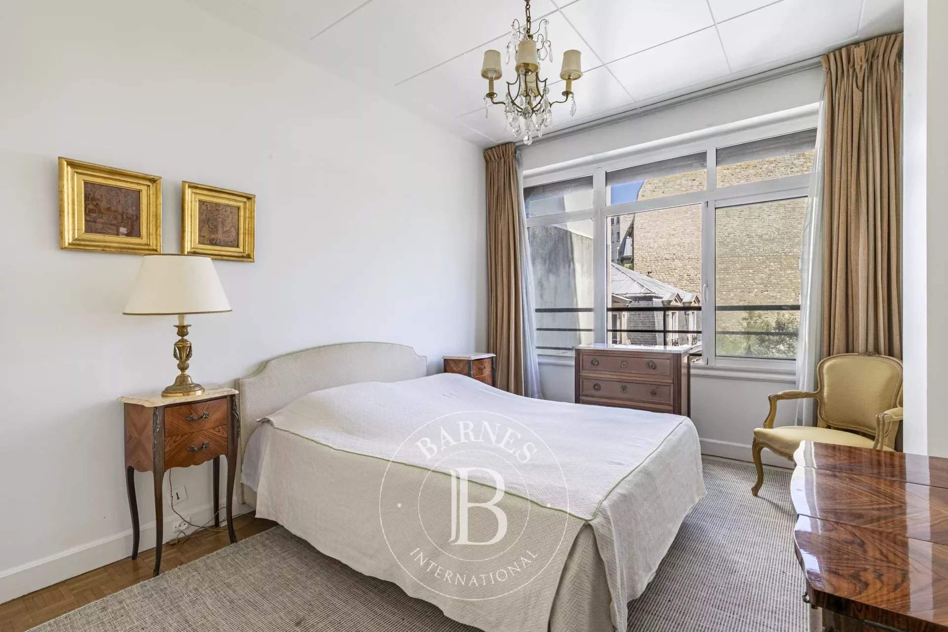 Paris  - Apartment 3 Bedrooms - picture 9