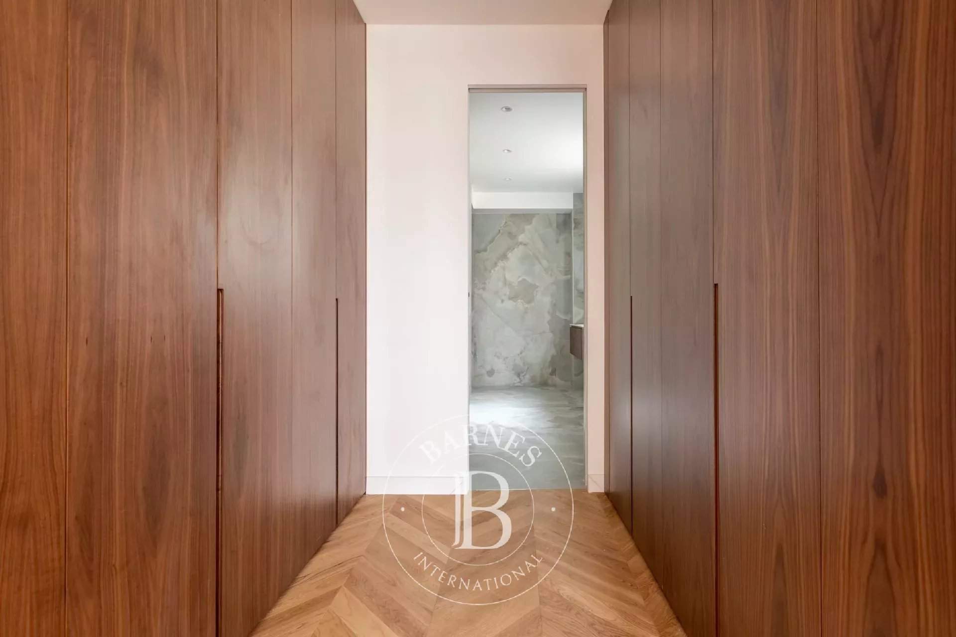 Paris  - Appartement 5 Pièces 4 Chambres - picture 10