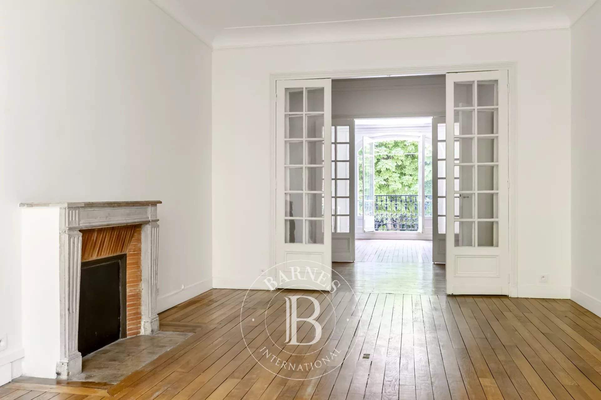 Paris  - Apartment 4 Bedrooms - picture 6