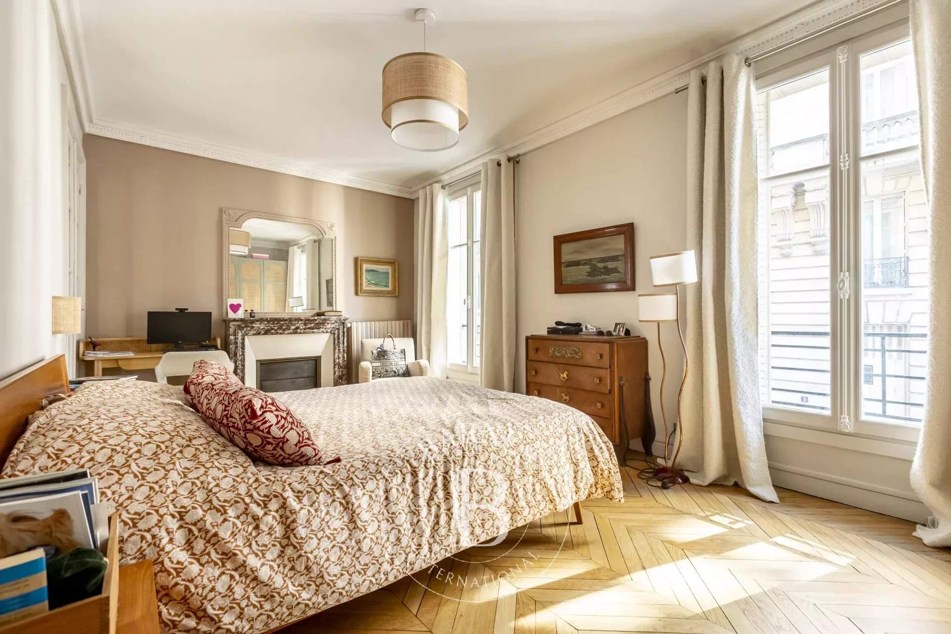 Paris  - Appartement 5 Pièces 4 Chambres - picture 5
