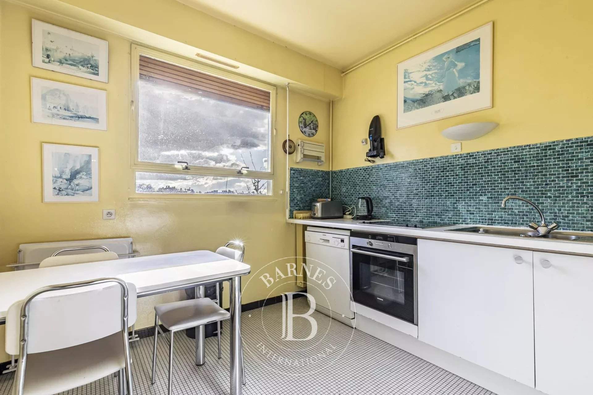 Paris  - Apartment 2 Bedrooms - picture 11