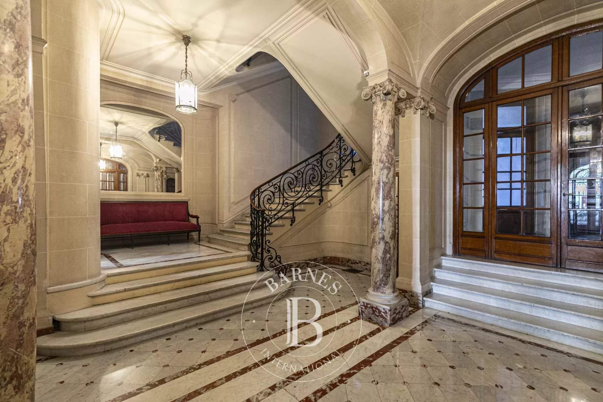 Paris  - Apartment 3 Bedrooms - picture 11