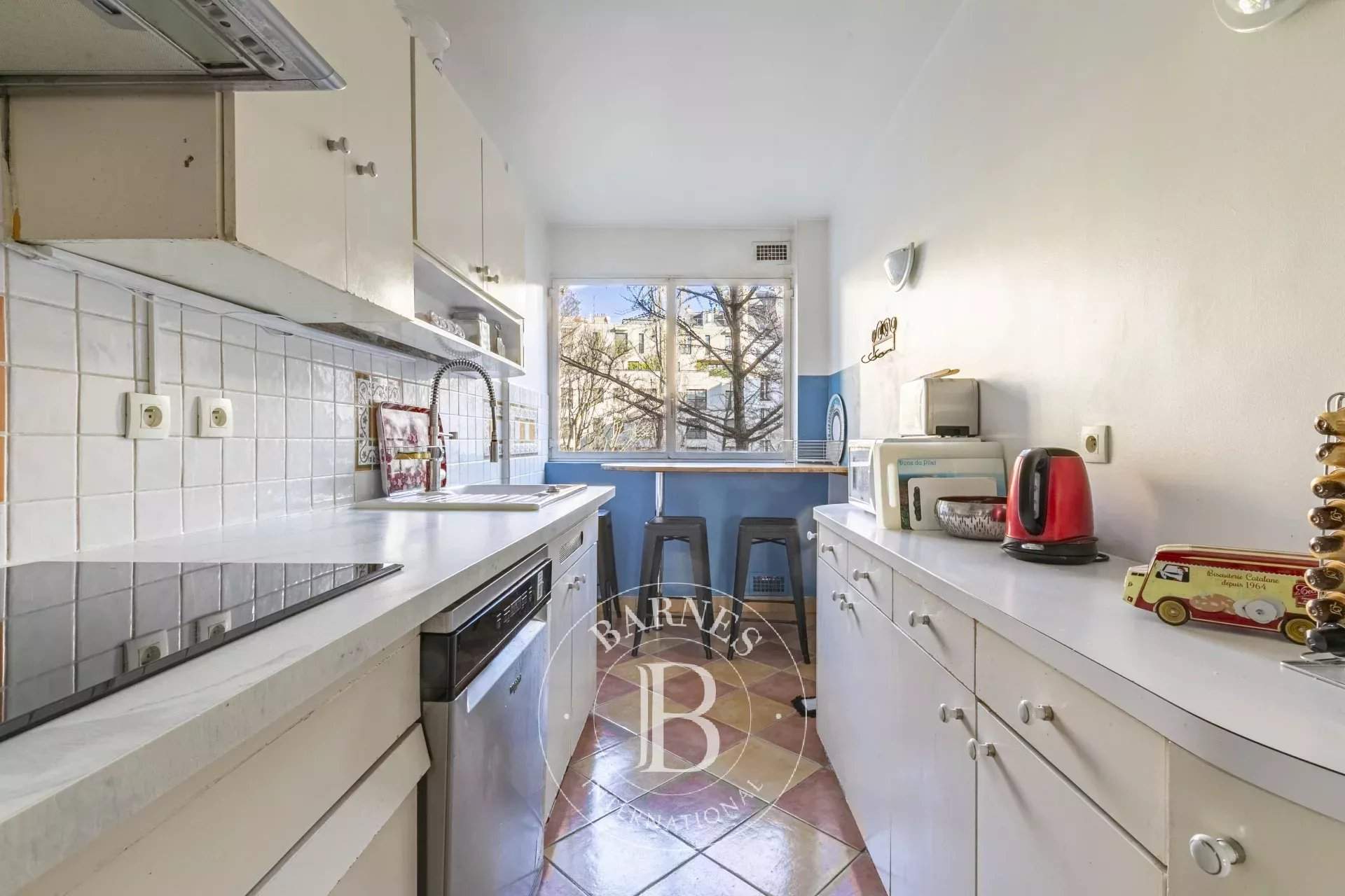 Paris  - Appartement 4 Pi&egrave;ces 3 Chambres - picture 10