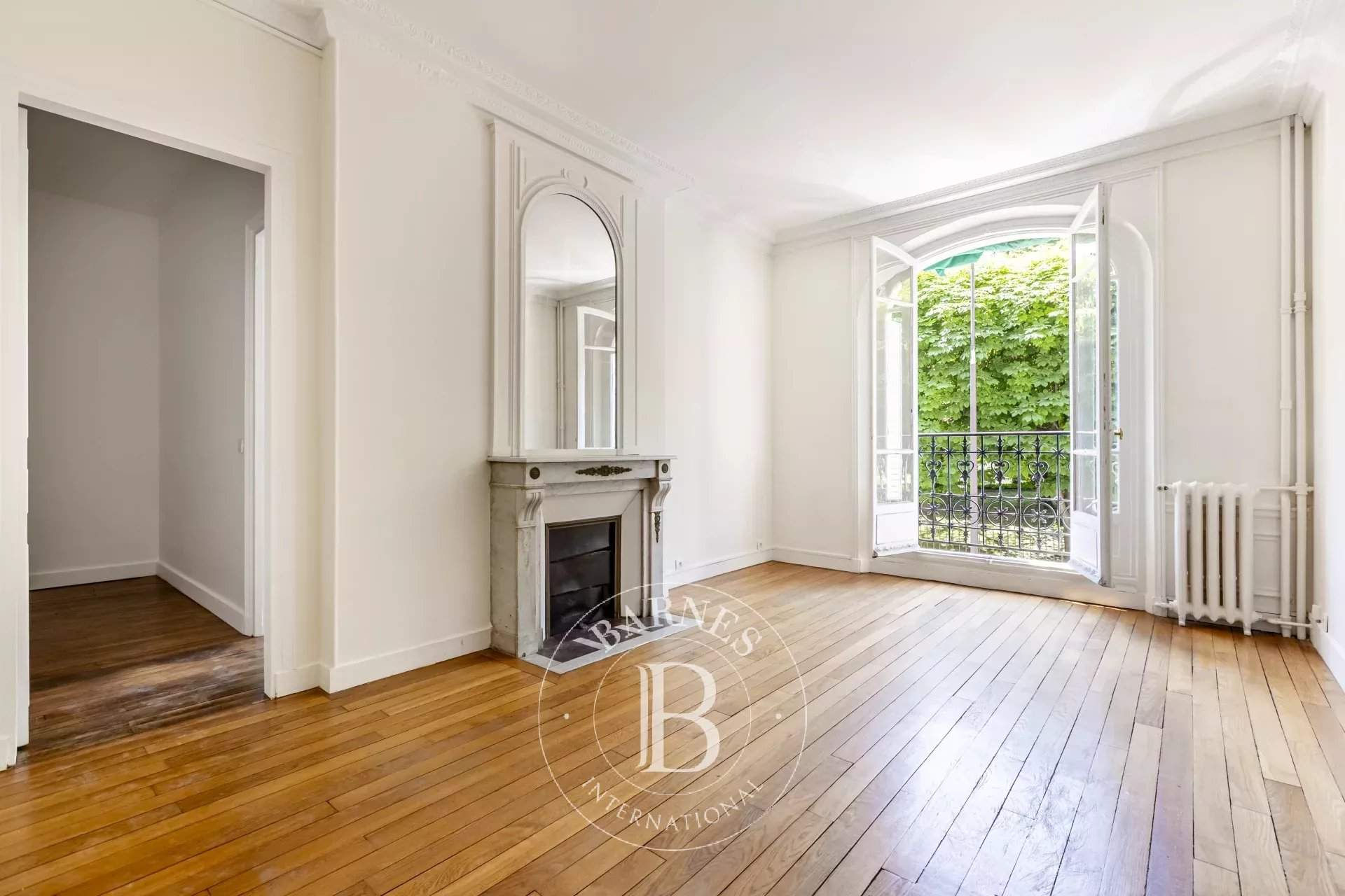 Paris  - Apartment 4 Bedrooms - picture 3