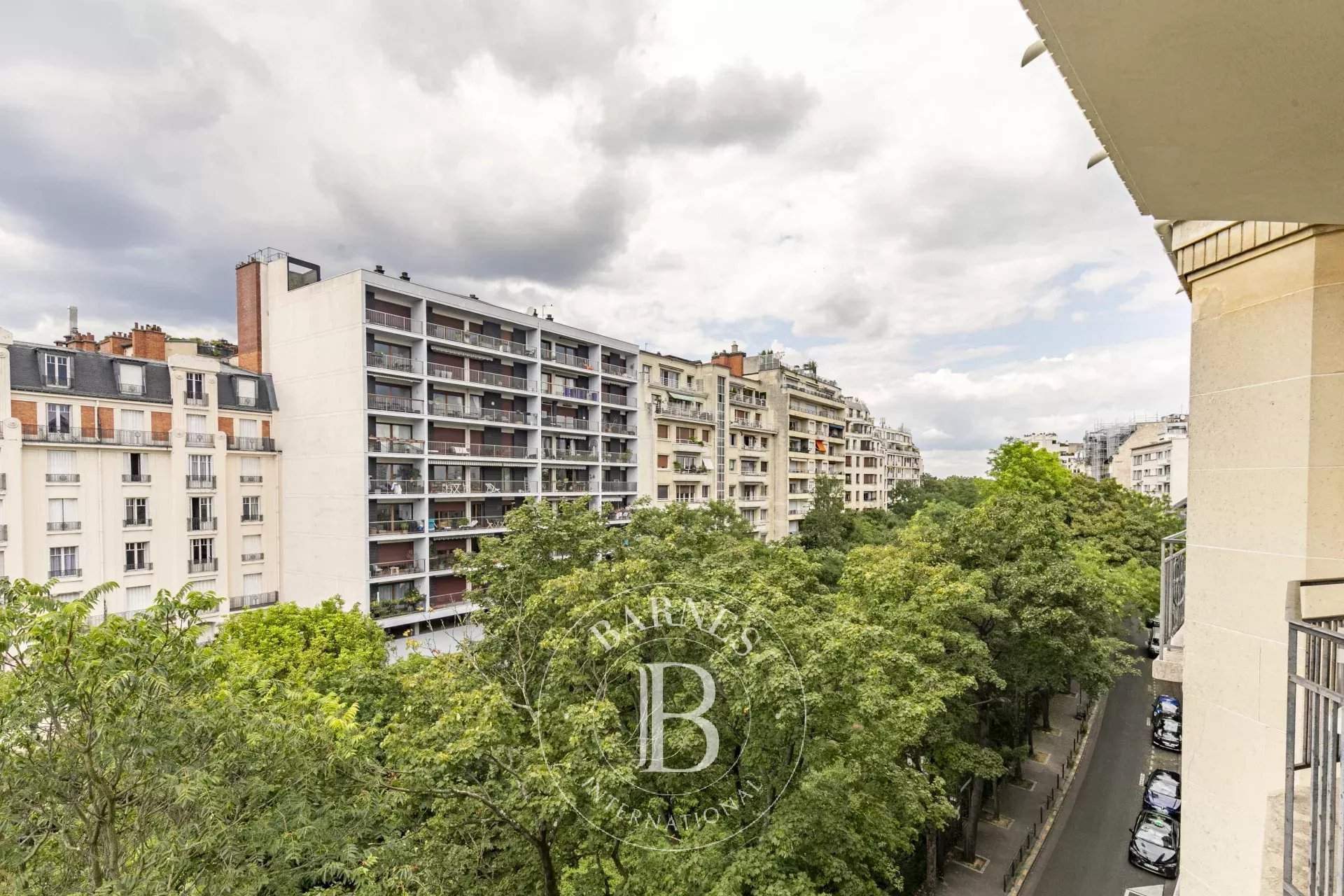 Paris  - Apartment 3 Bedrooms - picture 10