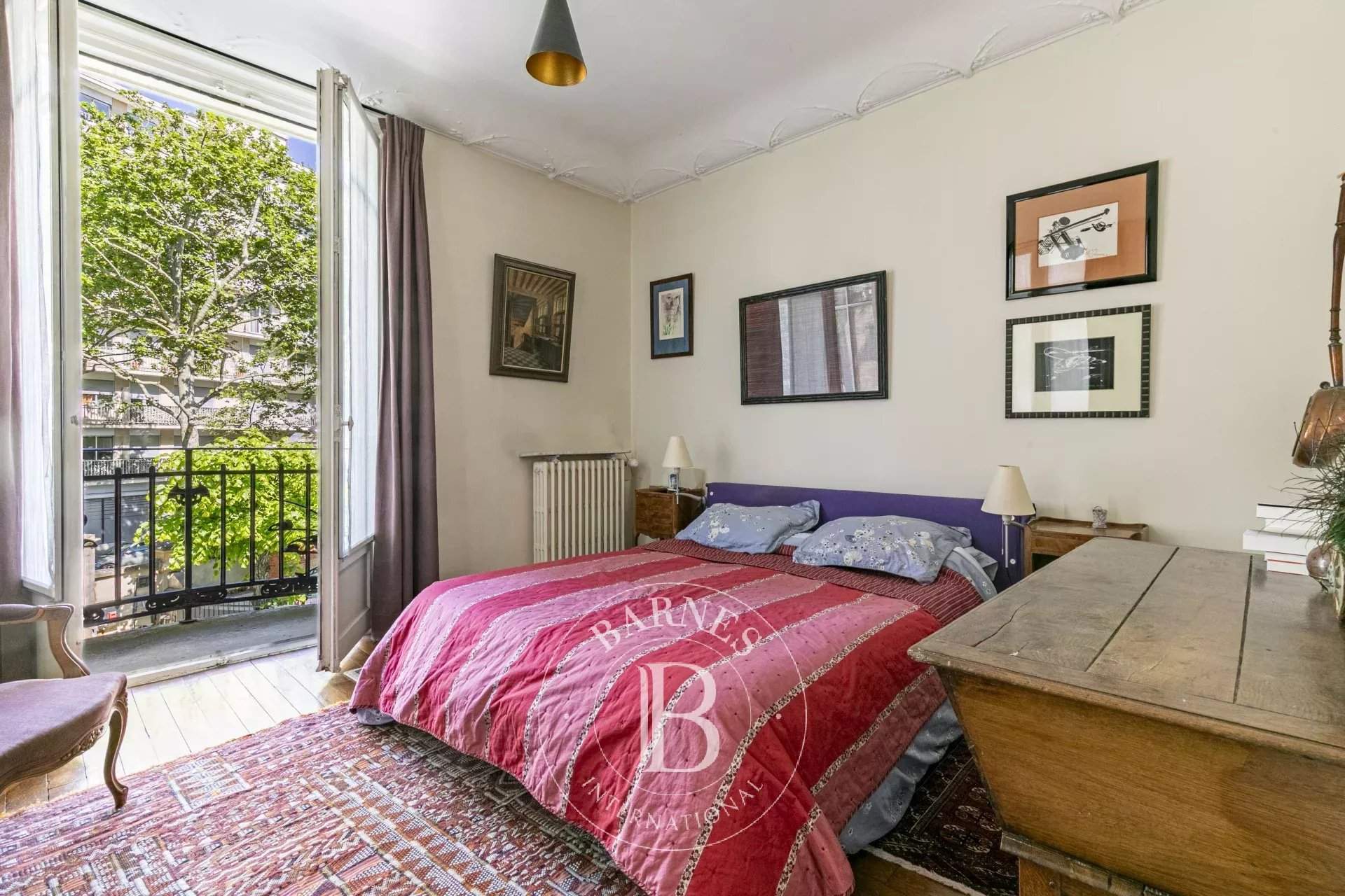 Paris  - House 6 Bedrooms - picture 12