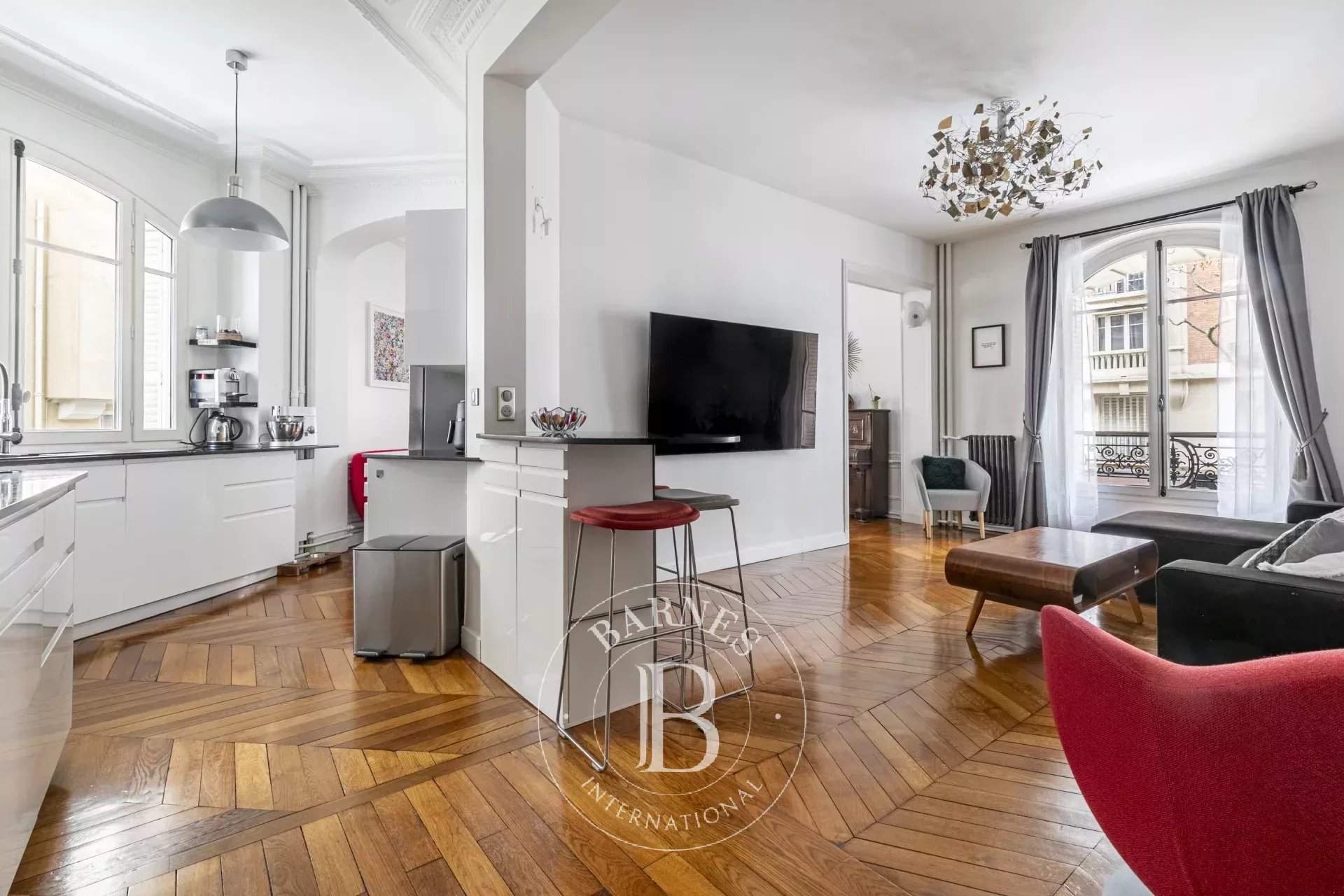 Paris  - Appartement 7 Pi&egrave;ces 4 Chambres - picture 4