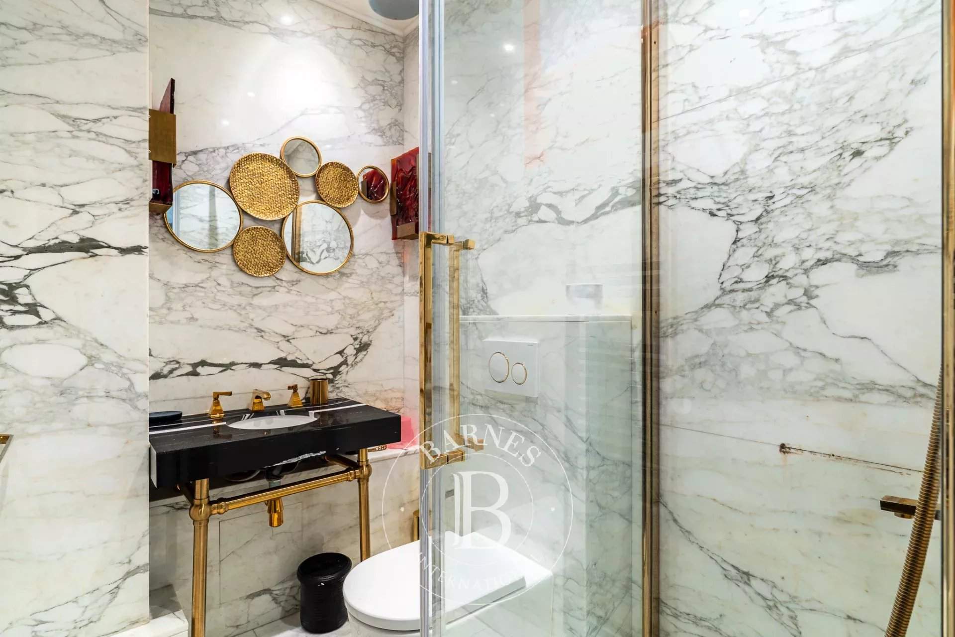 Paris  - Appartement 7 Pi&egrave;ces 5 Chambres - picture 17