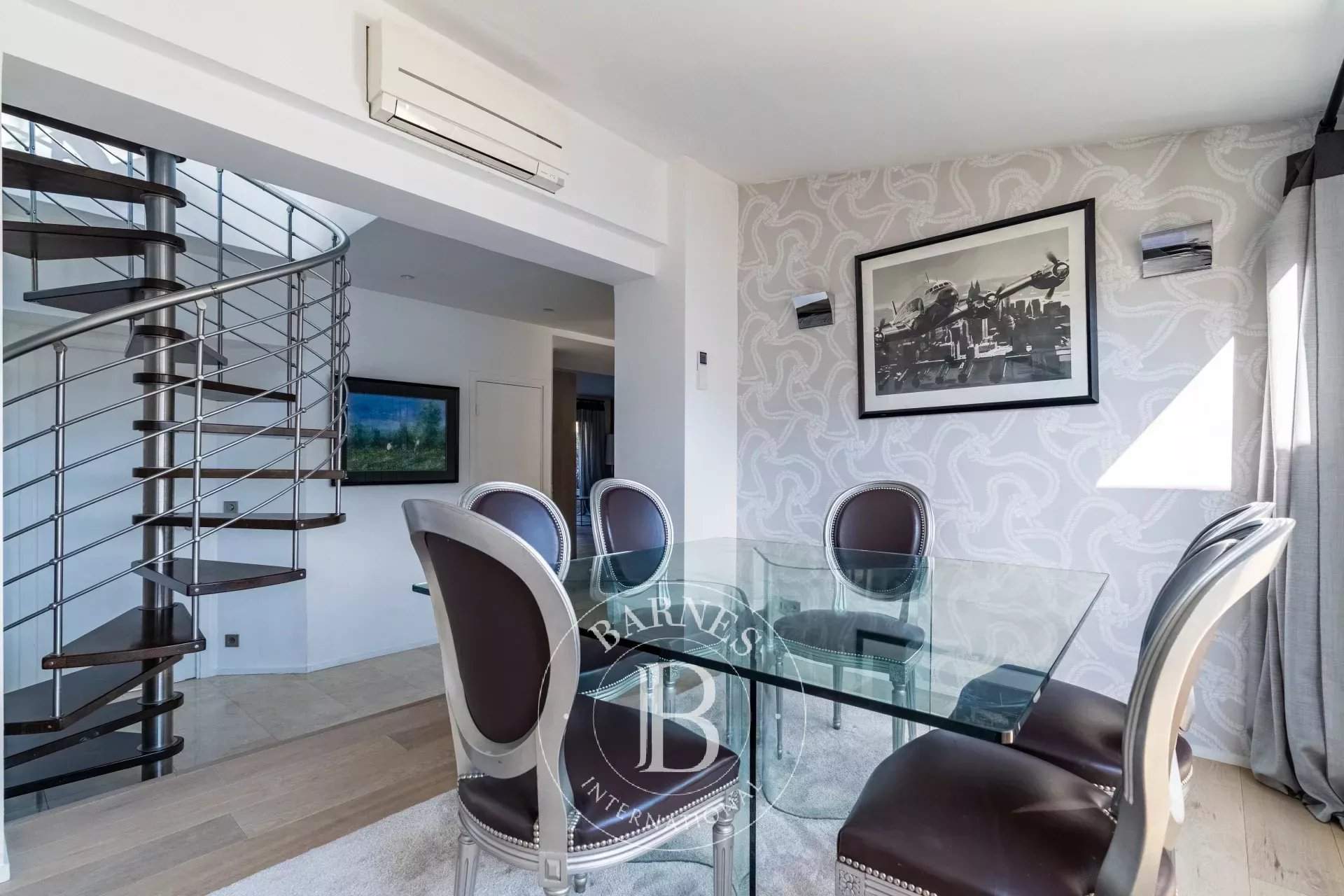 Paris  - Apartment 3 Bedrooms - picture 12
