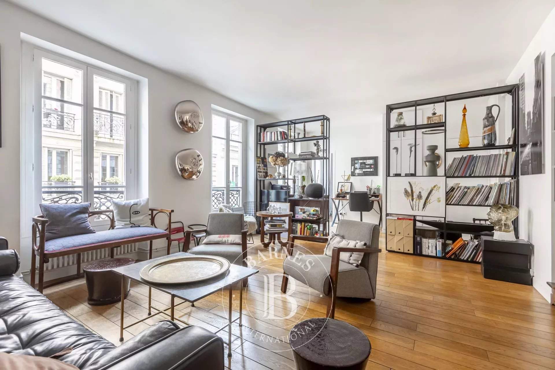 Paris  - Apartment 4 Bedrooms - picture 1