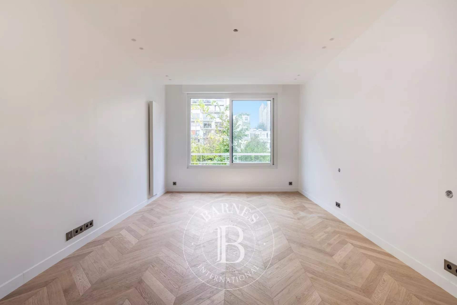 Paris  - Apartment 4 Bedrooms - picture 11