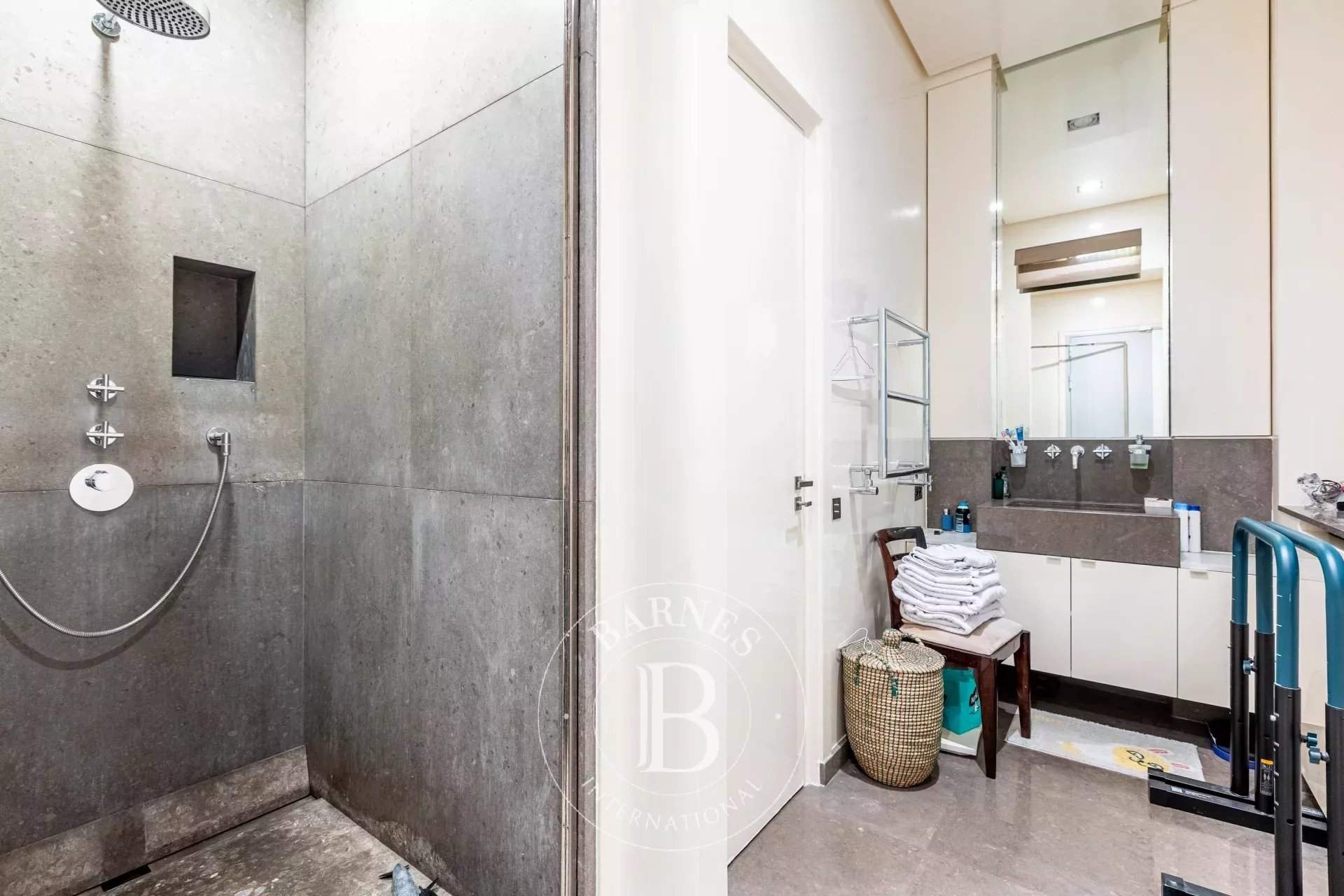 Paris  - Appartement 7 Pi&egrave;ces 3 Chambres - picture 20