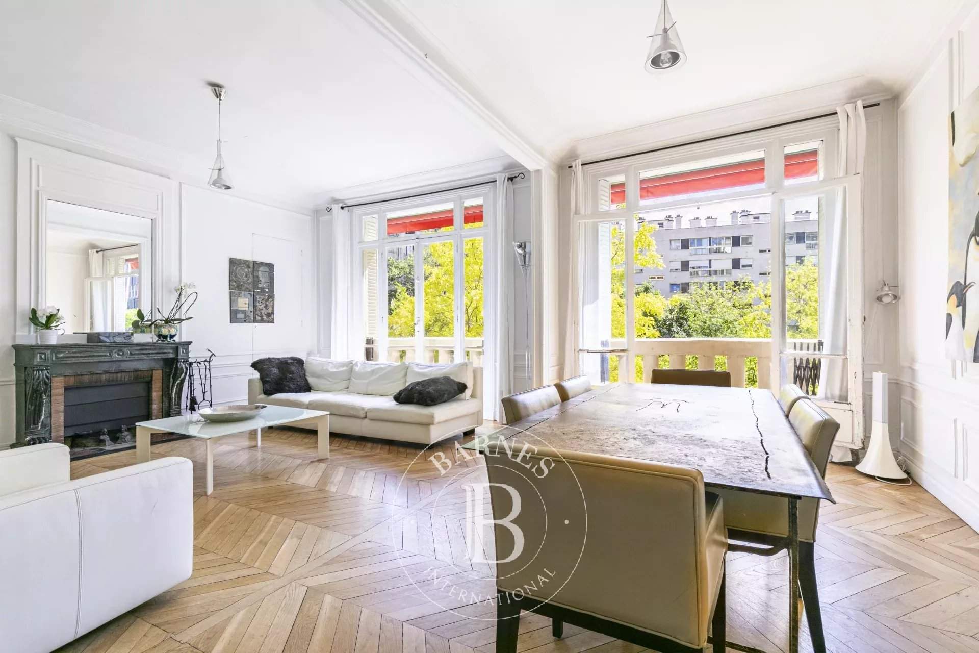 Paris  - Apartment 4 Bedrooms - picture 4