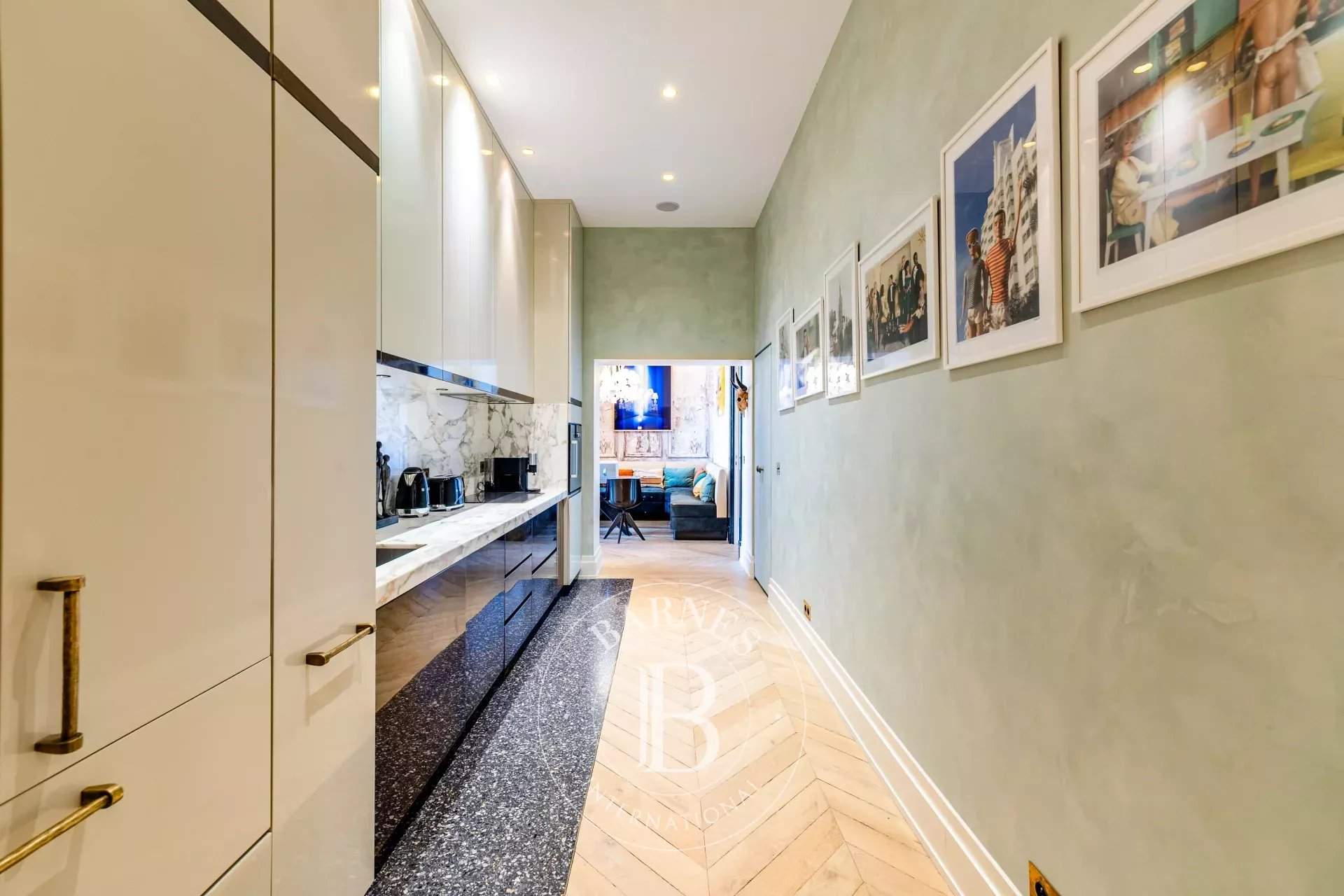 Paris  - Appartement 4 Pi&egrave;ces 2 Chambres - picture 10