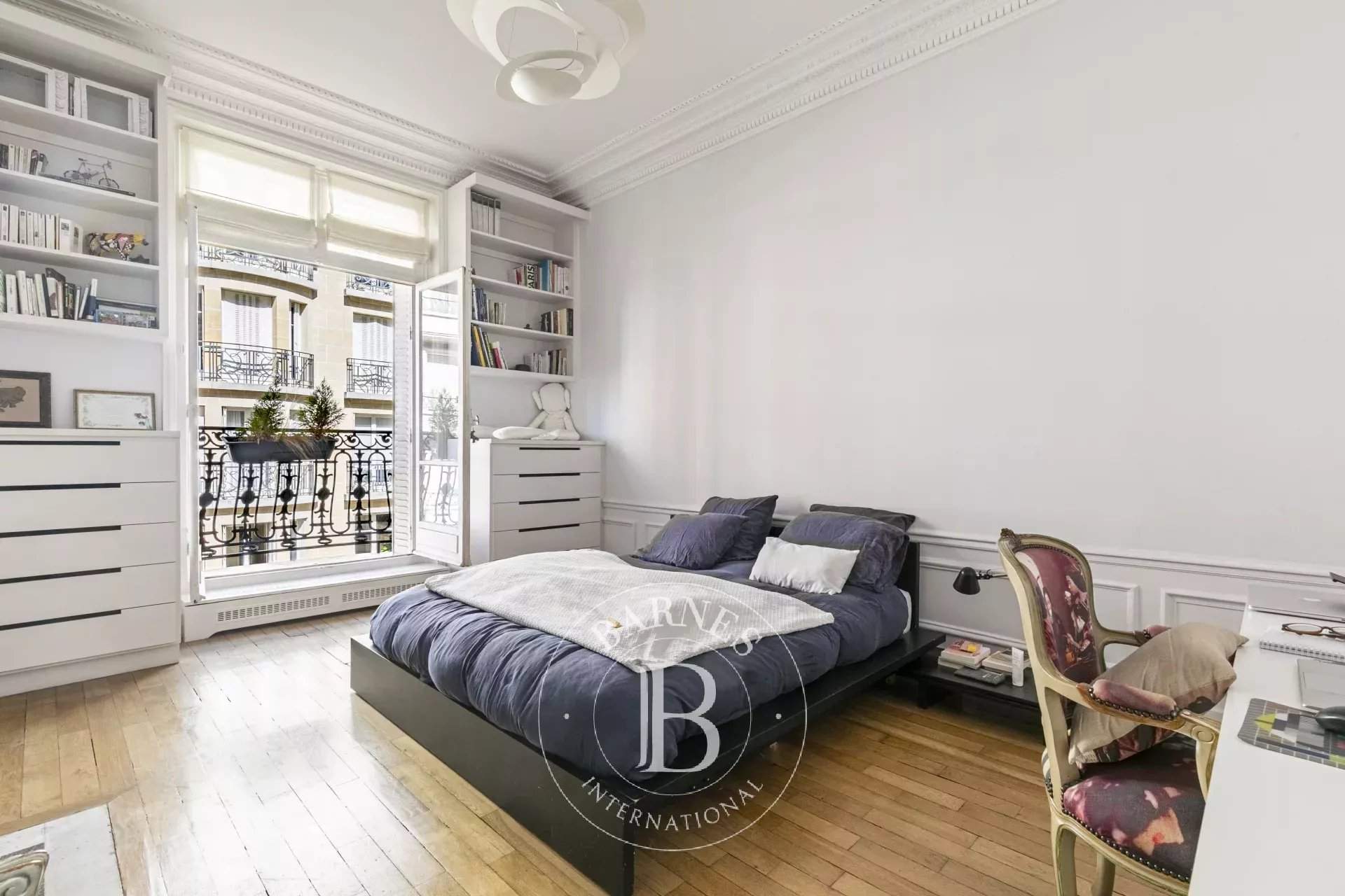 Paris  - Apartment 4 Bedrooms - picture 13