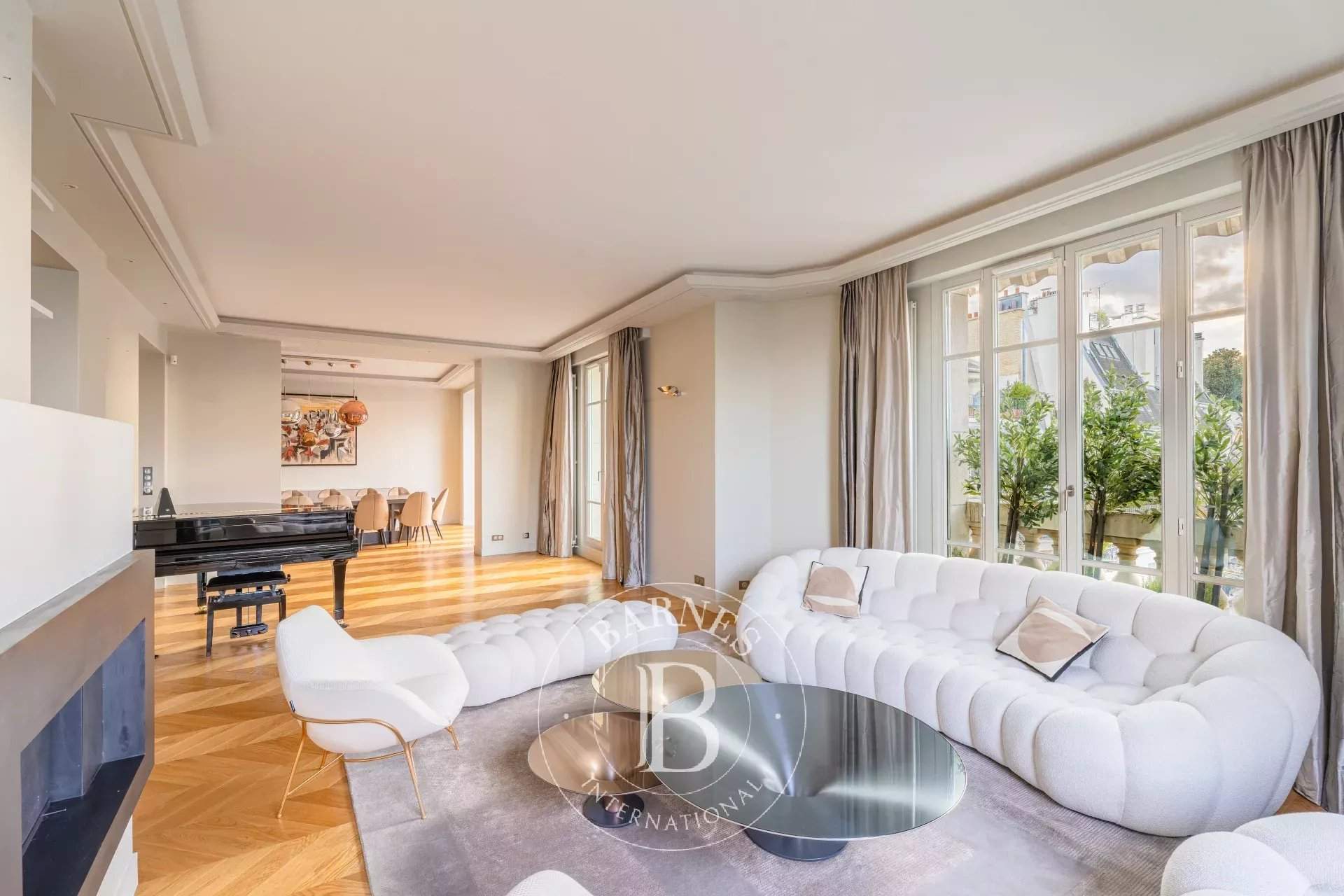 Paris  - Appartement 10 Pi&egrave;ces 5 Chambres - picture 3