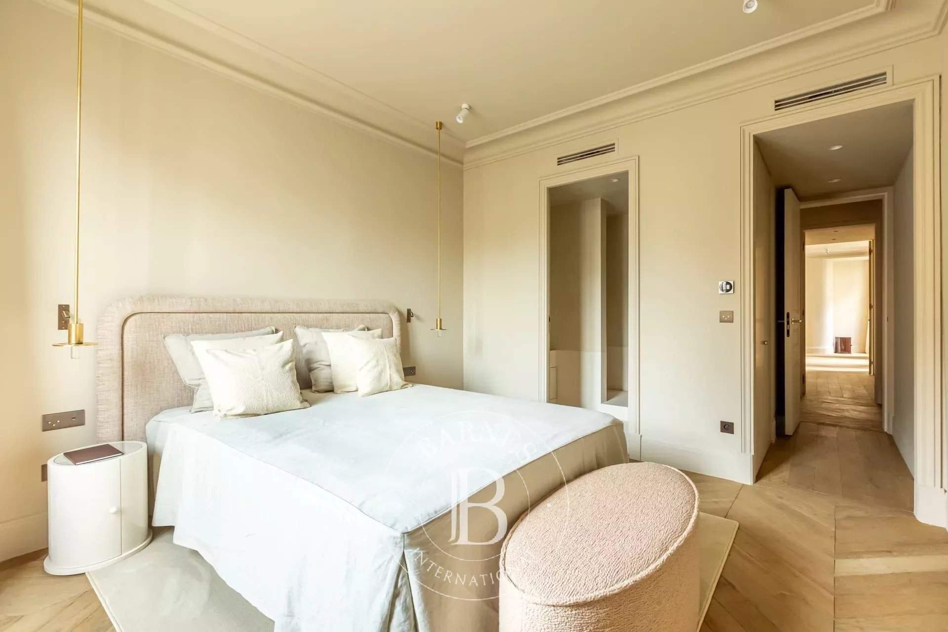 Paris  - Appartement 5 Pi&egrave;ces 3 Chambres - picture 18
