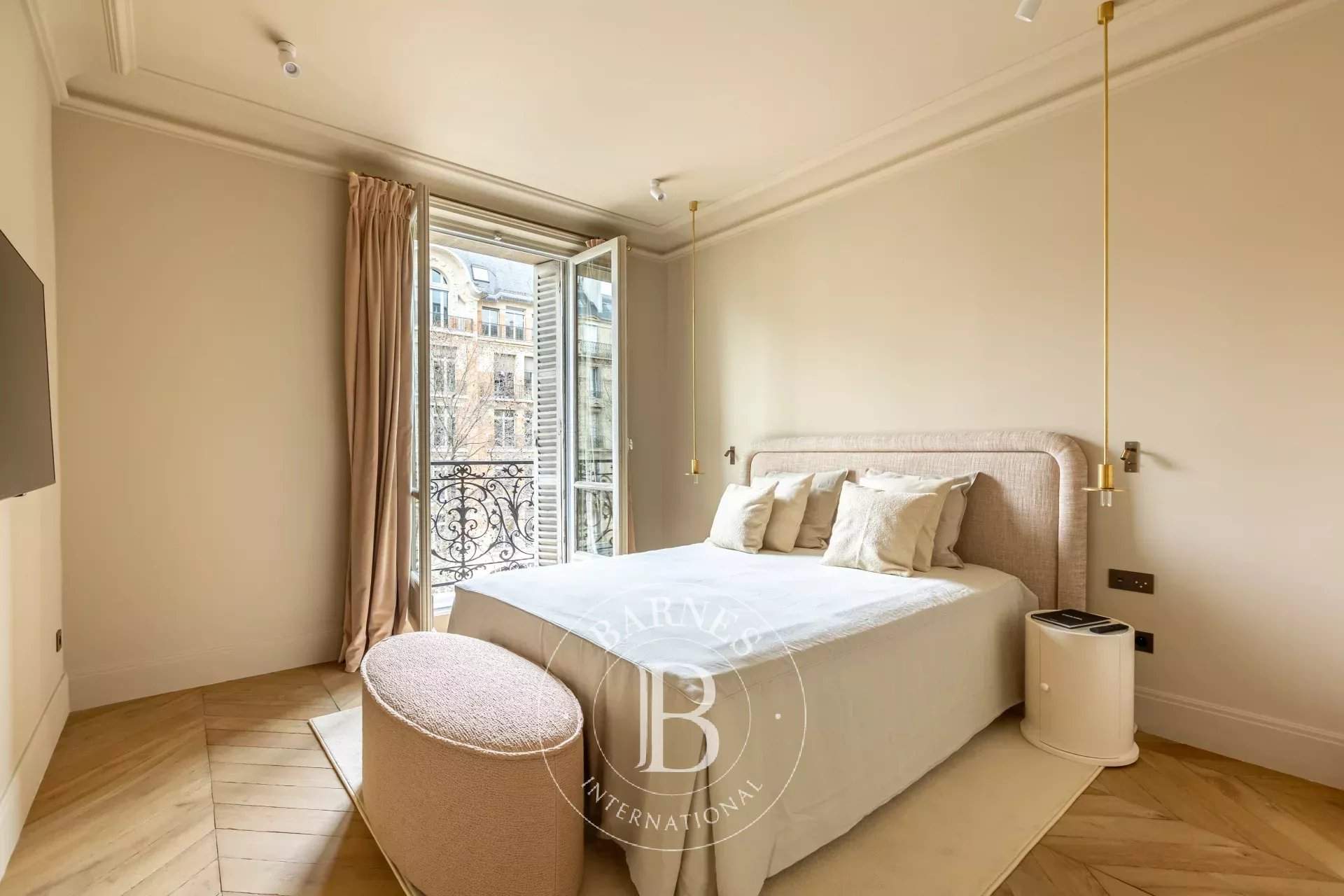 Paris  - Appartement 5 Pi&egrave;ces 3 Chambres - picture 17
