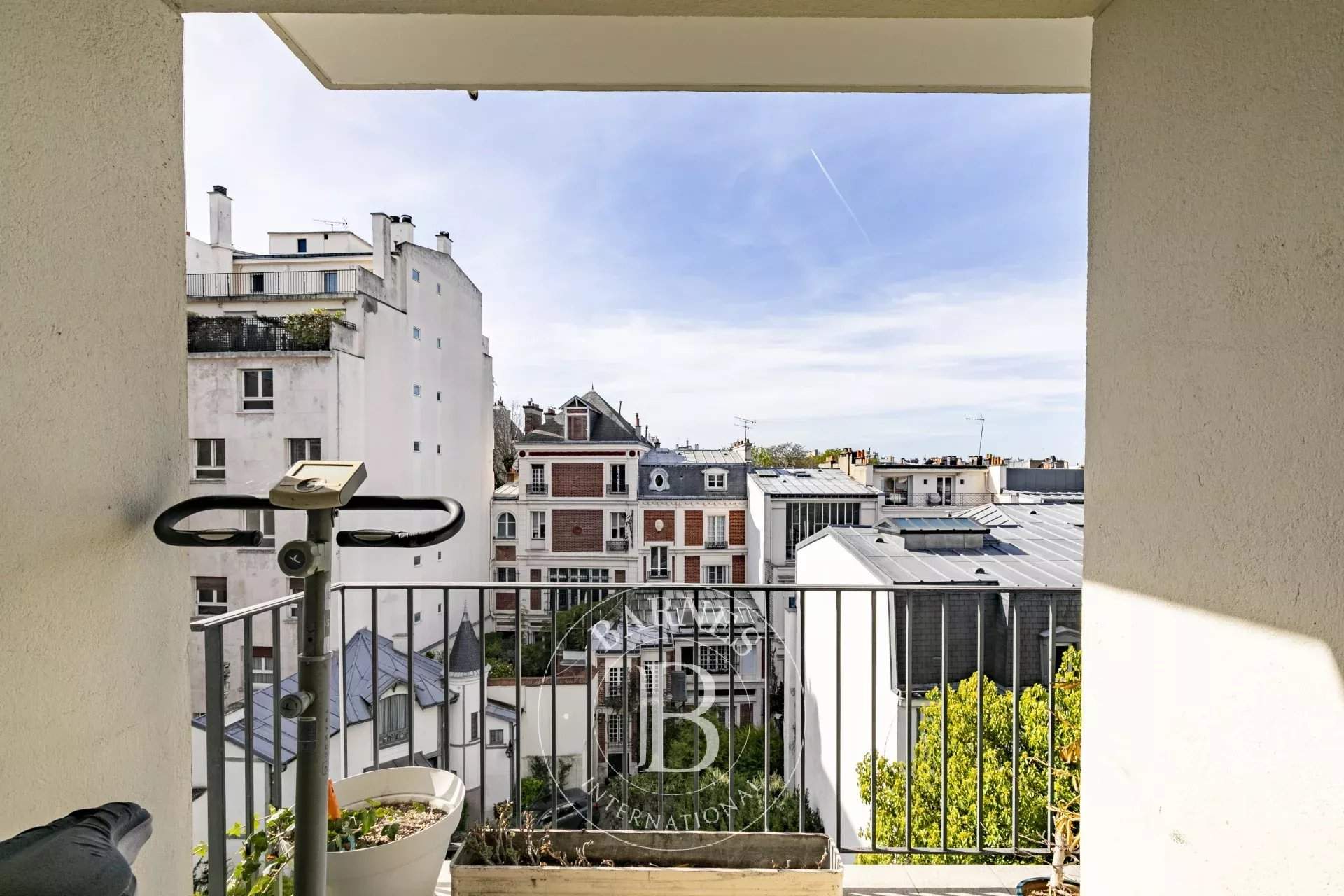 Paris  - Apartment 2 Bedrooms - picture 8