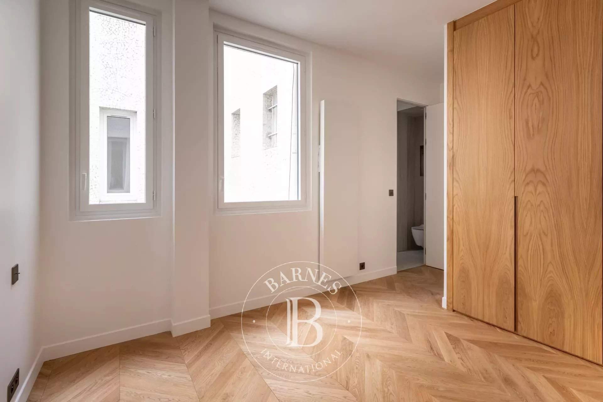 Paris  - Apartment 3 Bedrooms - picture 11