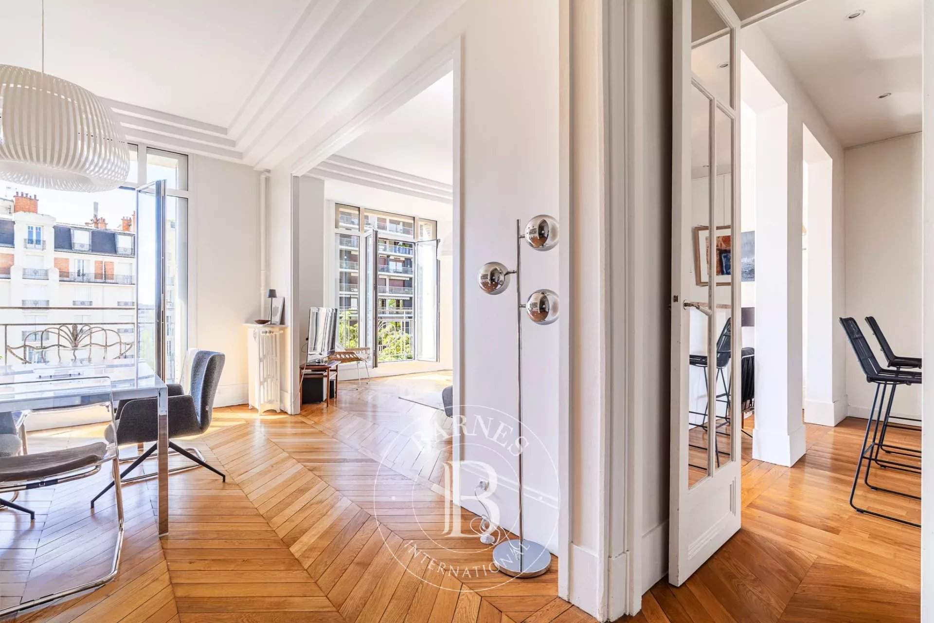 Paris  - Appartement 4 Pi&egrave;ces 2 Chambres - picture 6