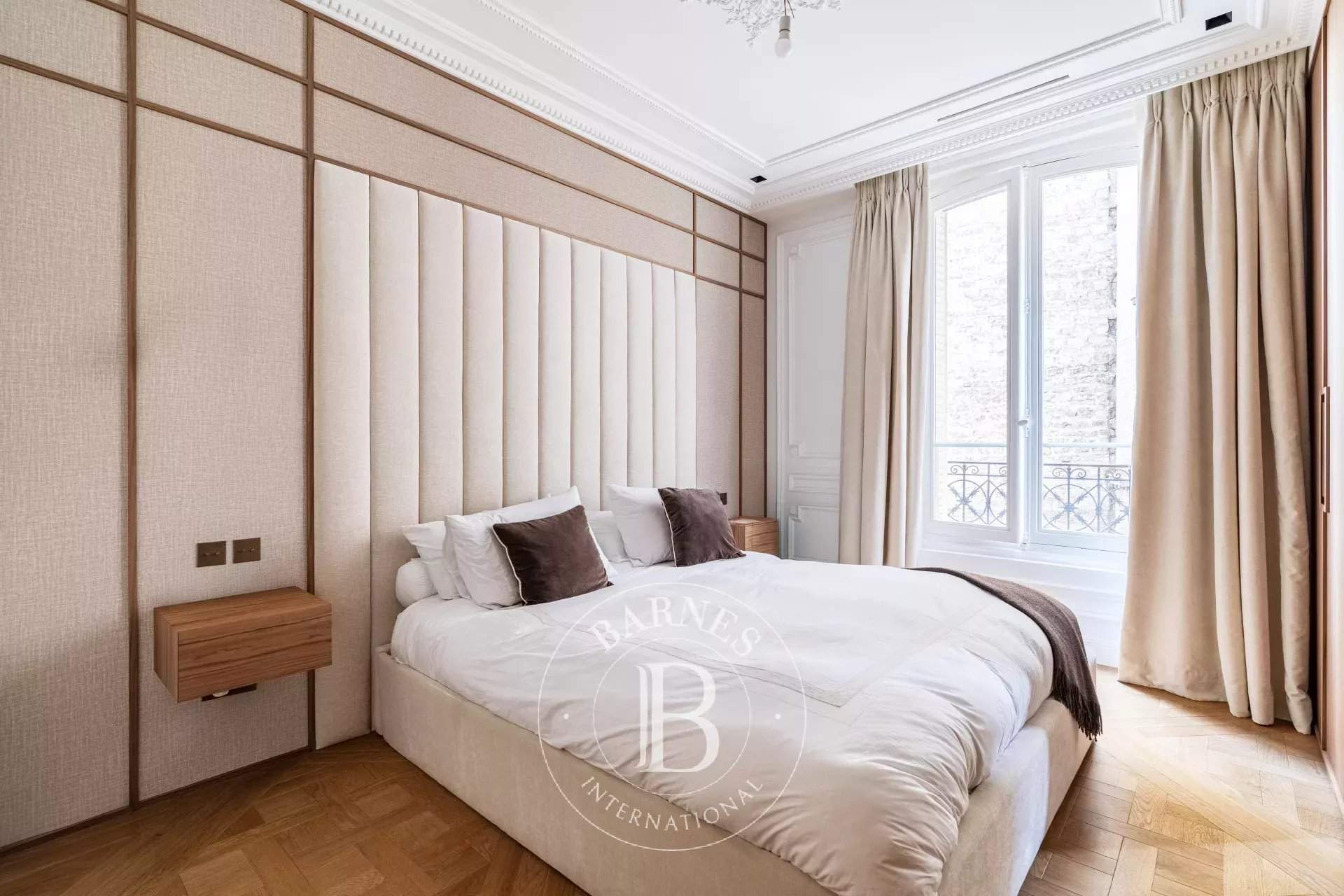 Paris  - Appartement 6 Pièces 4 Chambres - picture 10