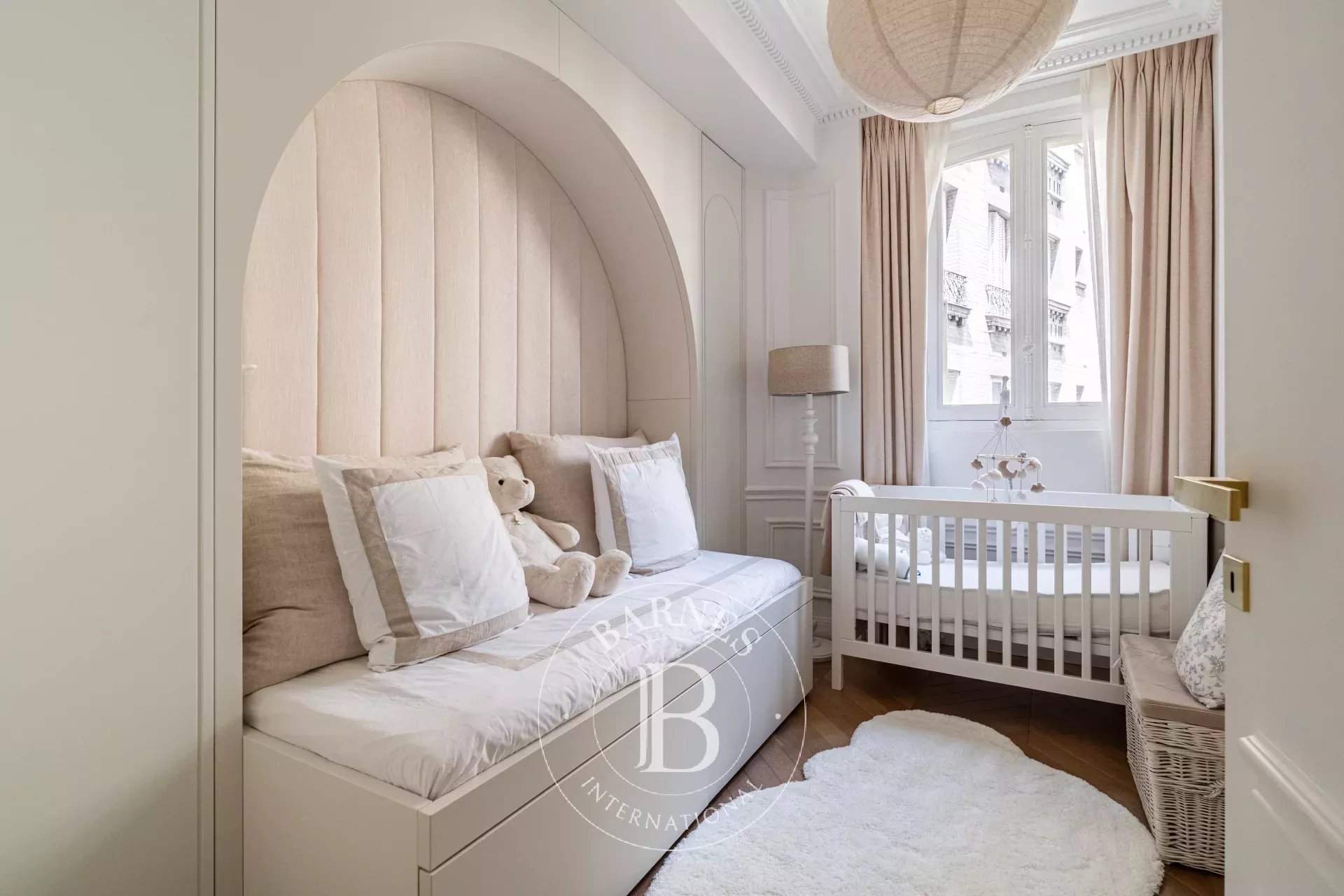 Paris  - Appartement 6 Pièces 4 Chambres - picture 12