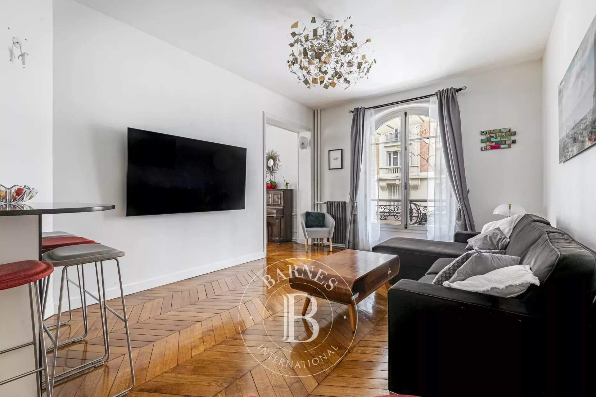 Paris  - Appartement 7 Pi&egrave;ces 4 Chambres - picture 2