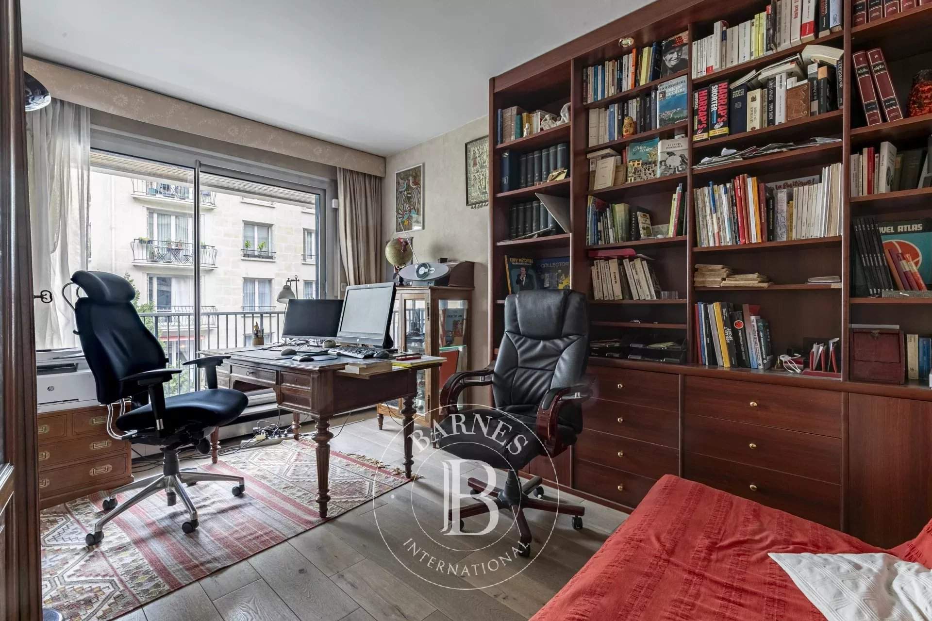 Paris  - Appartement 5 Pi&egrave;ces 3 Chambres - picture 9