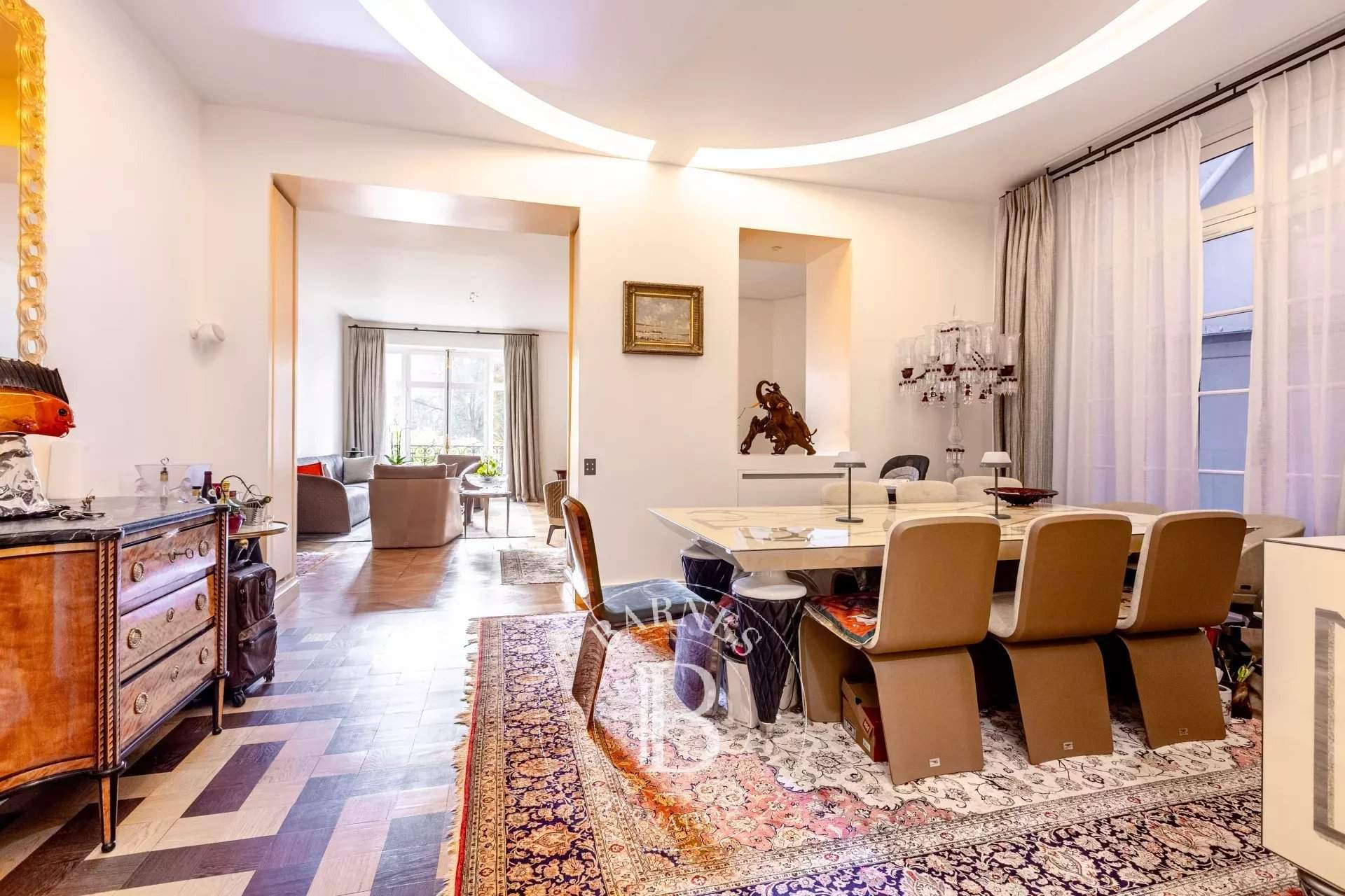 Paris  - Appartement 7 Pi&egrave;ces 3 Chambres - picture 7