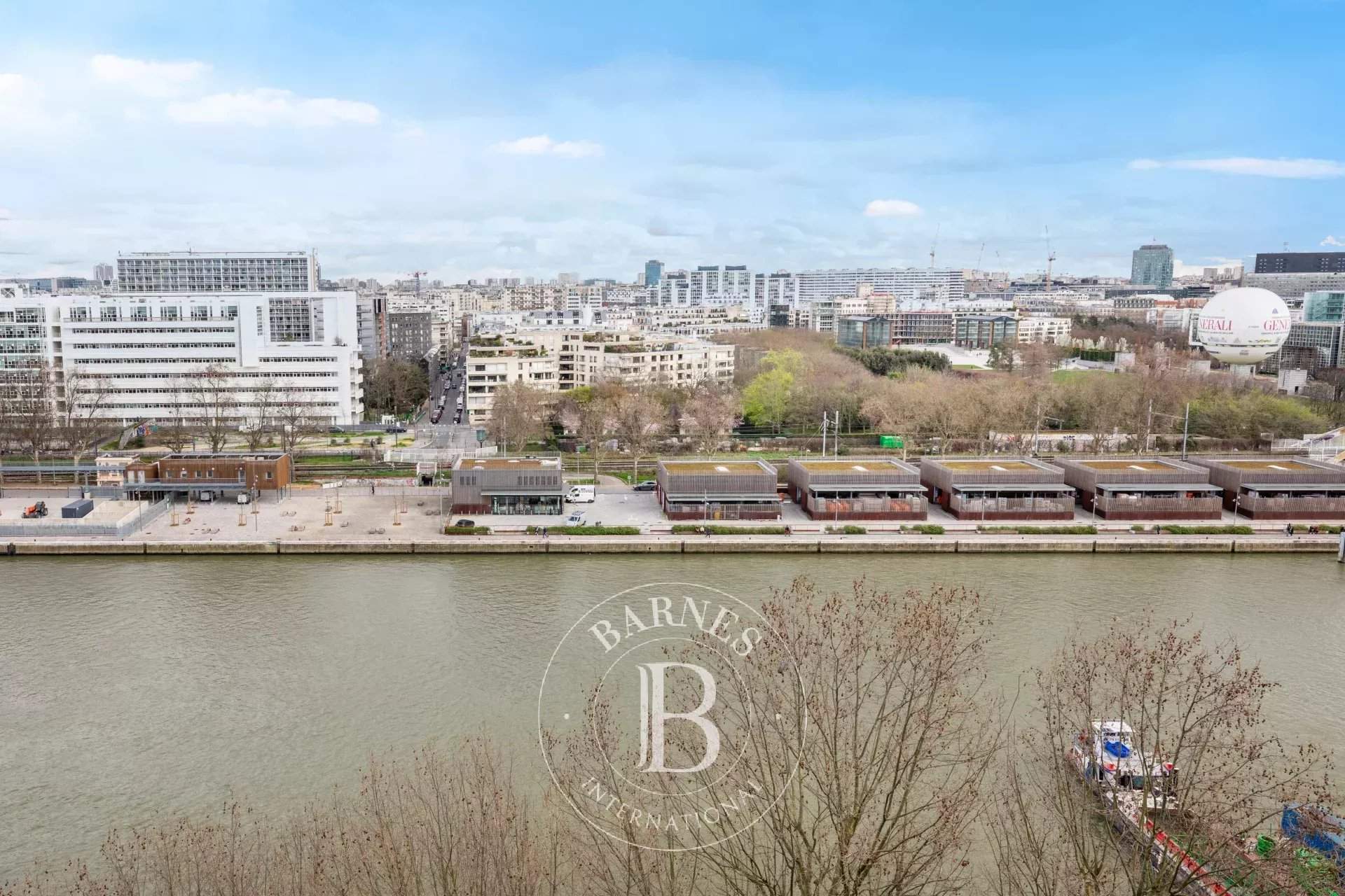 Paris  - Apartment 3 Bedrooms - picture 18