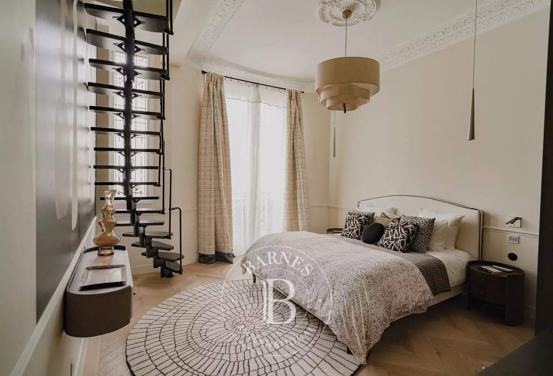 Paris  - Apartment 4 Bedrooms - picture 6