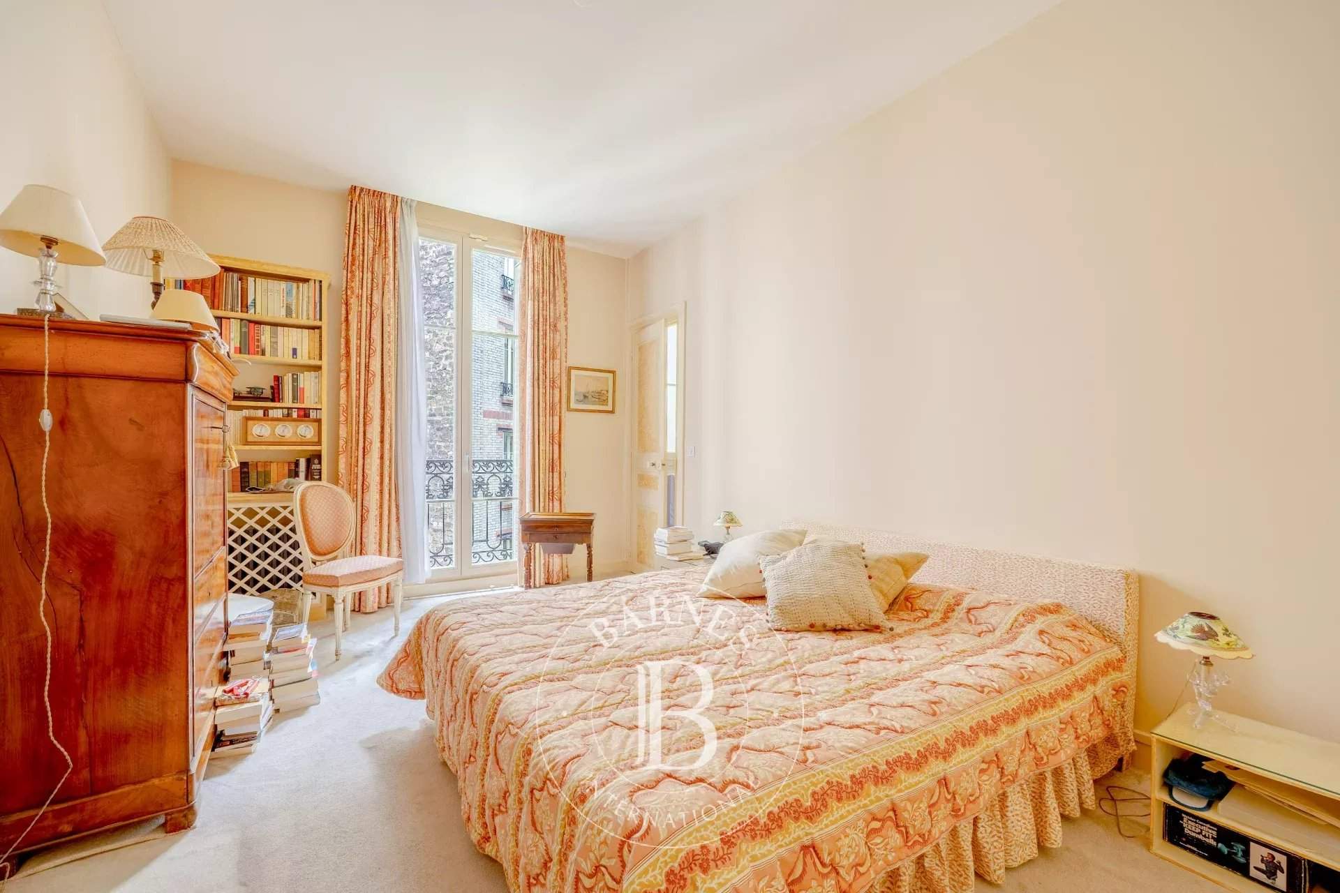 Paris  - Appartement 5 Pi&egrave;ces 3 Chambres - picture 8