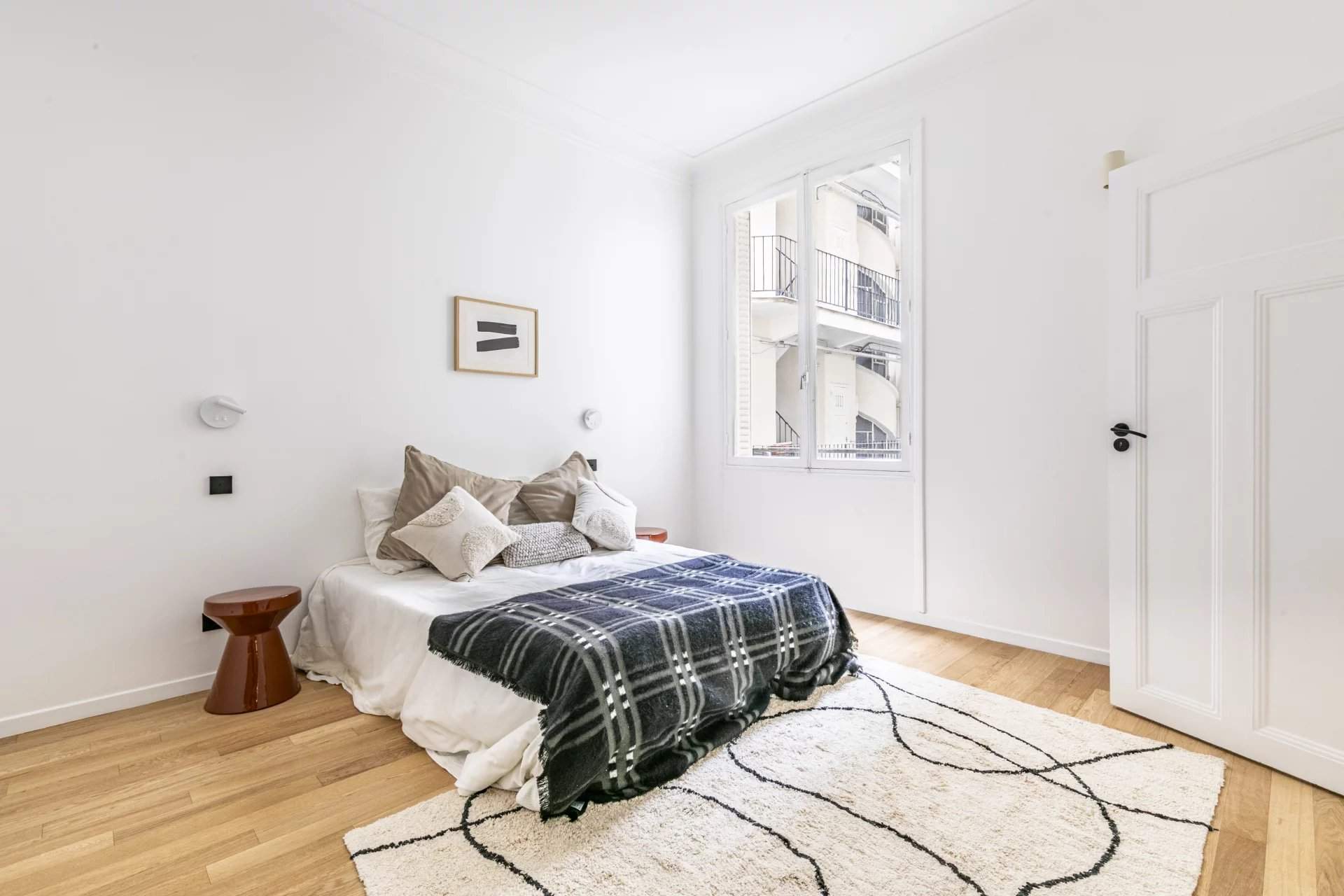 Paris  - Appartement 6 Pi&egrave;ces 3 Chambres - picture 8