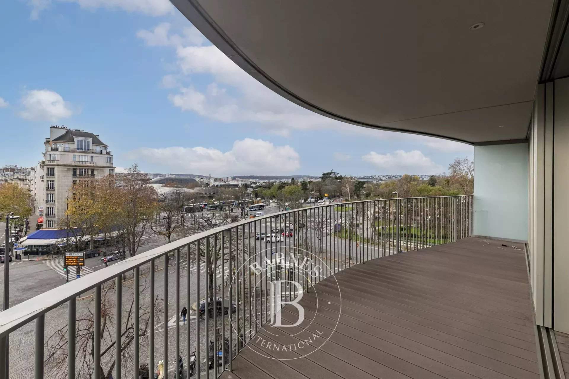 Paris  - Apartment 3 Bedrooms - picture 3