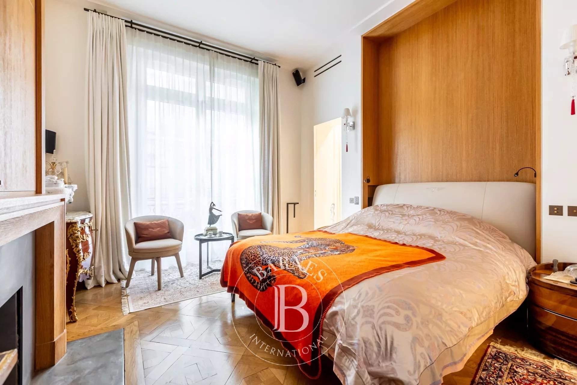 Paris  - Appartement 7 Pi&egrave;ces 3 Chambres - picture 12