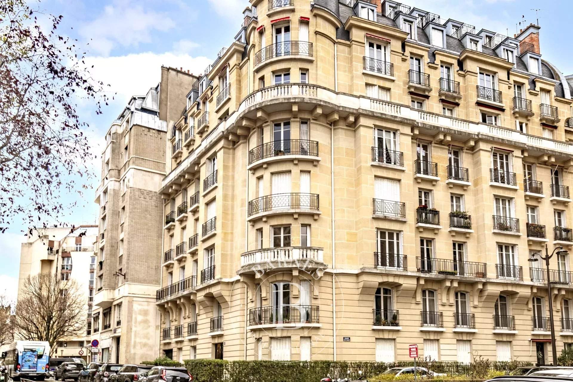 Paris  - Apartment 3 Bedrooms - picture 11