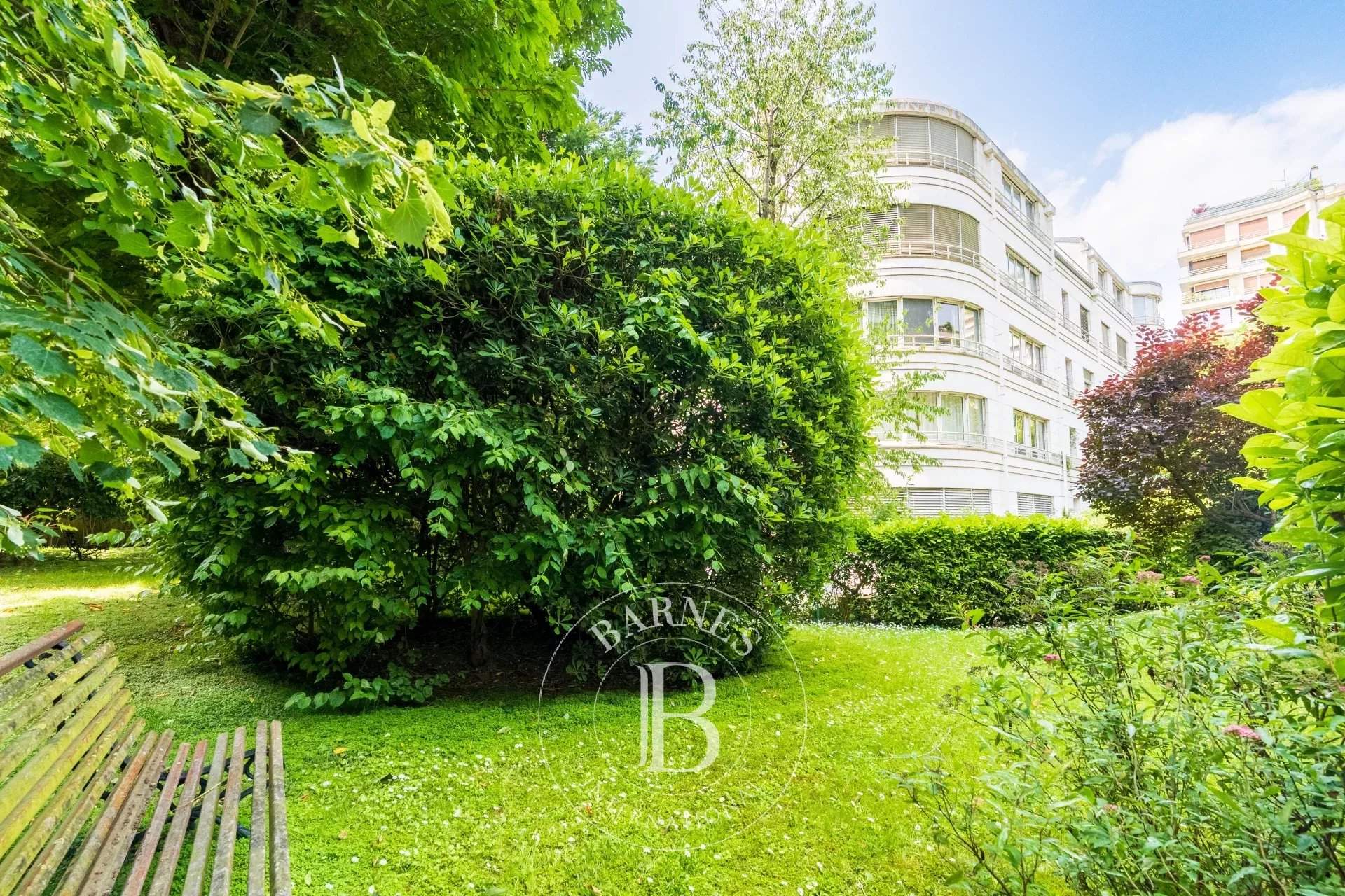 Paris  - Apartment 2 Bedrooms - picture 3