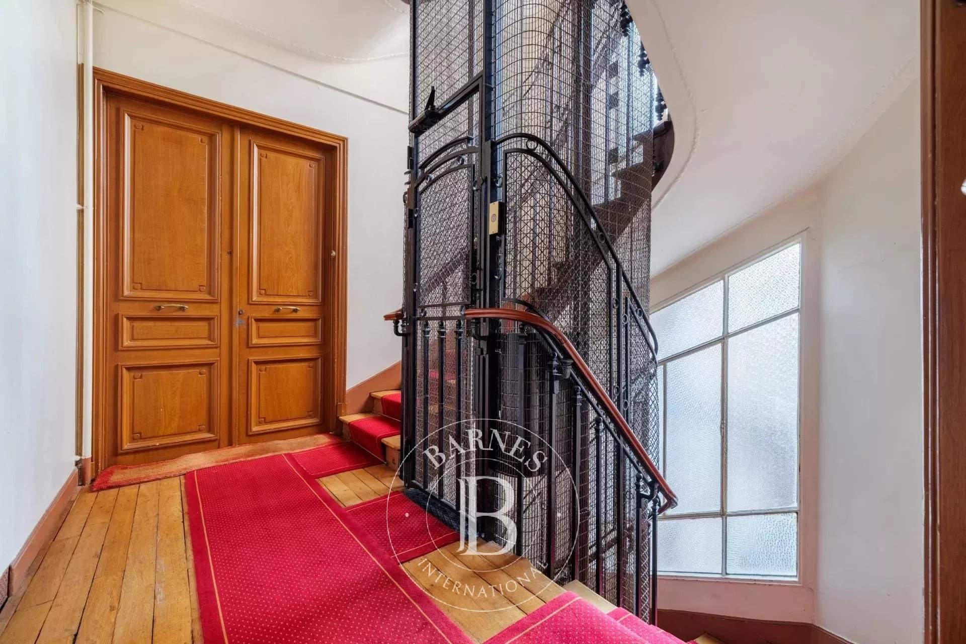 Paris  - Apartment 2 Bedrooms - picture 2