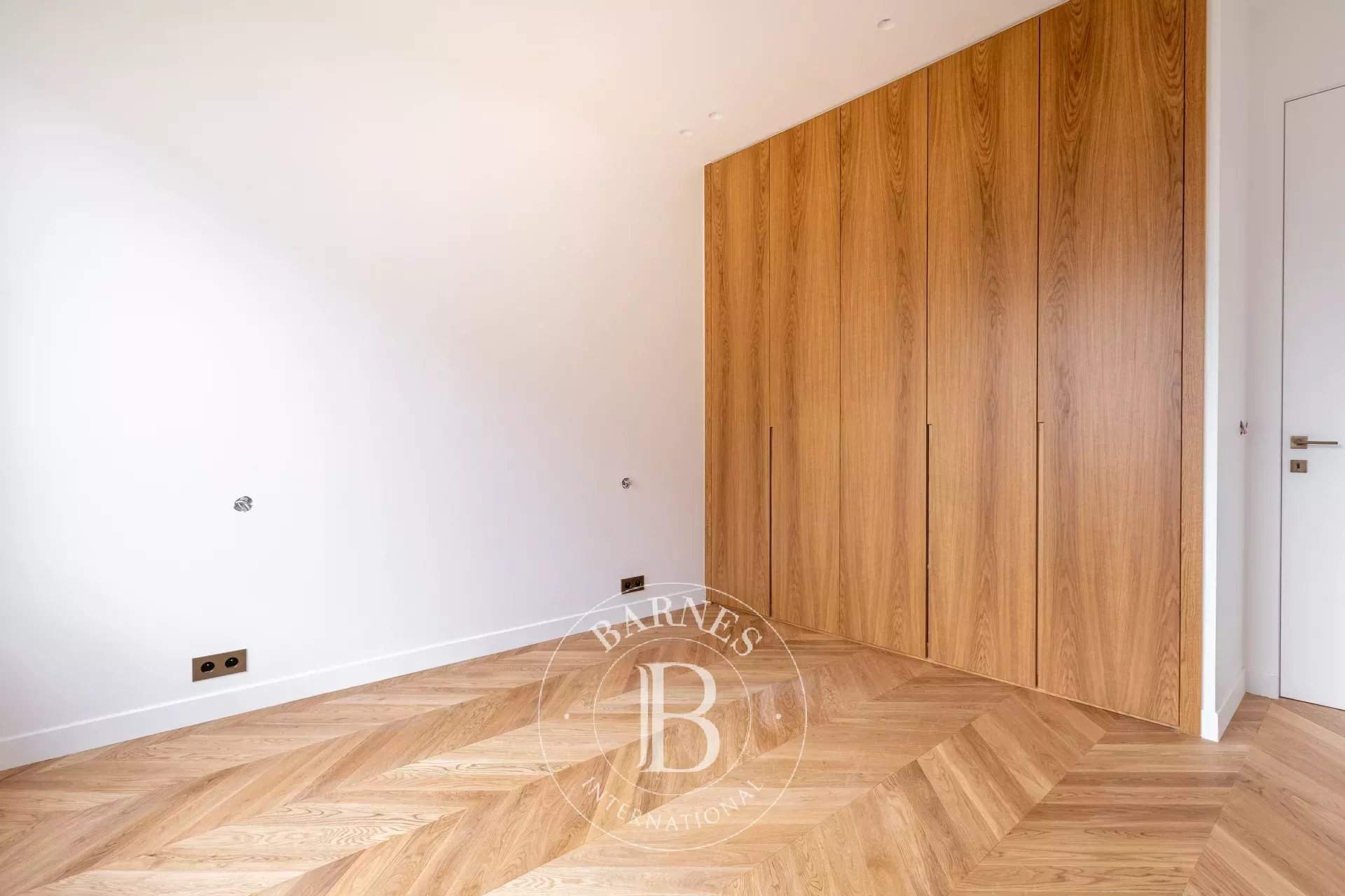 Paris  - Appartement 5 Pièces 4 Chambres - picture 17