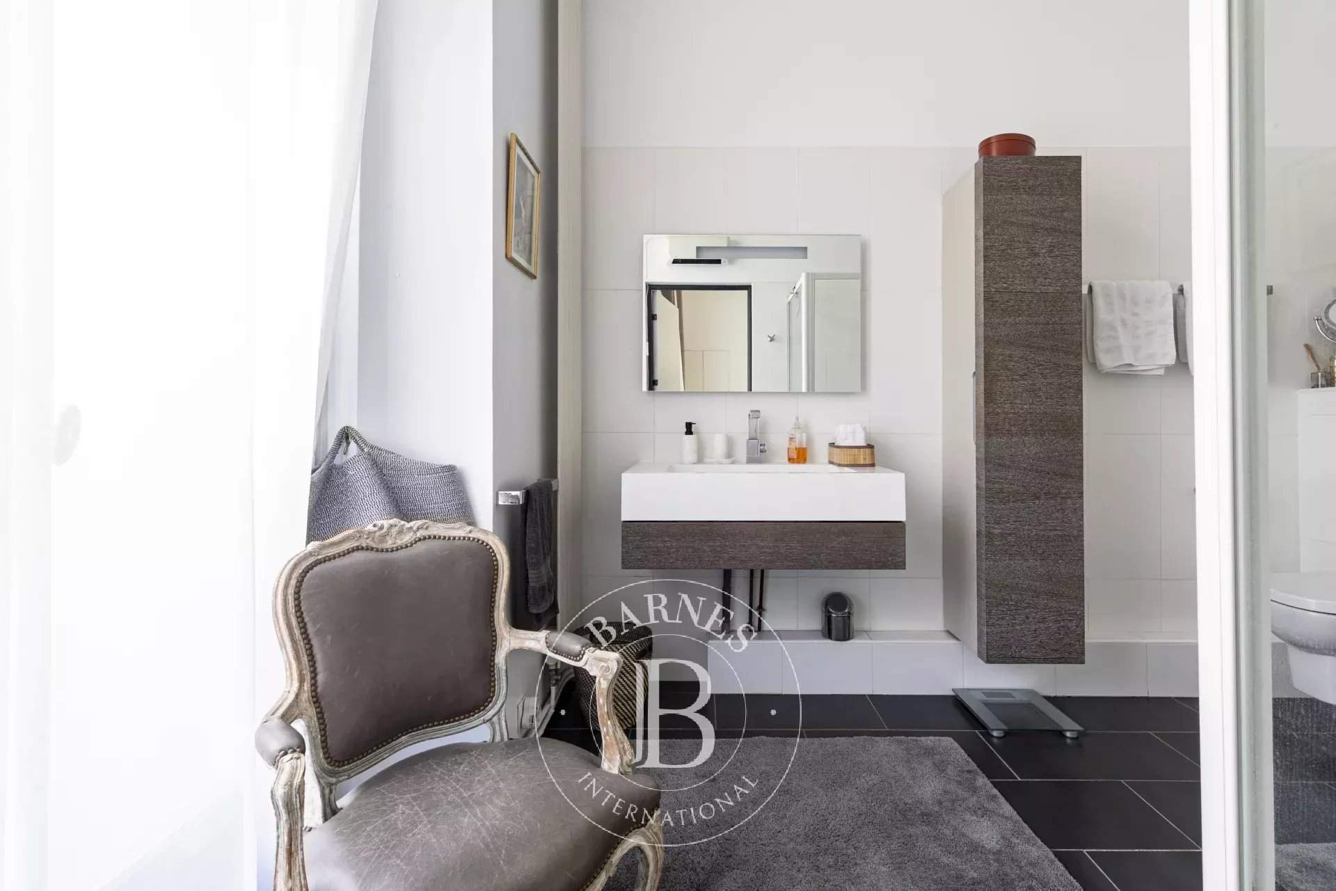 Paris  - Apartment 3 Bedrooms - picture 10