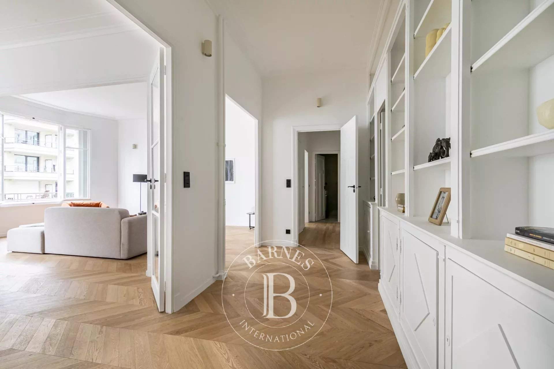 Paris  - Apartment 3 Bedrooms - picture 3