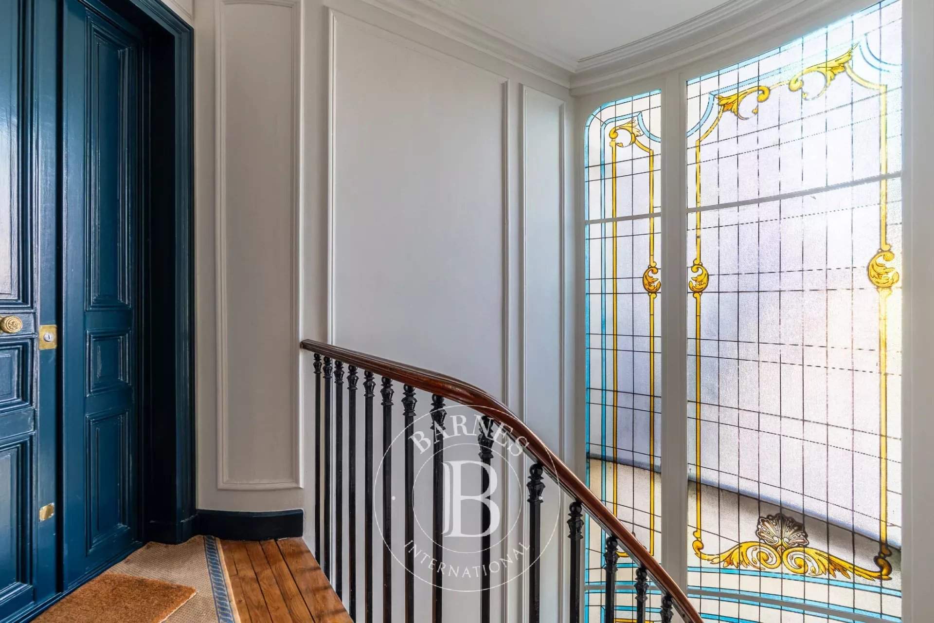 Paris  - Appartement 6 Pi&egrave;ces 4 Chambres - picture 12